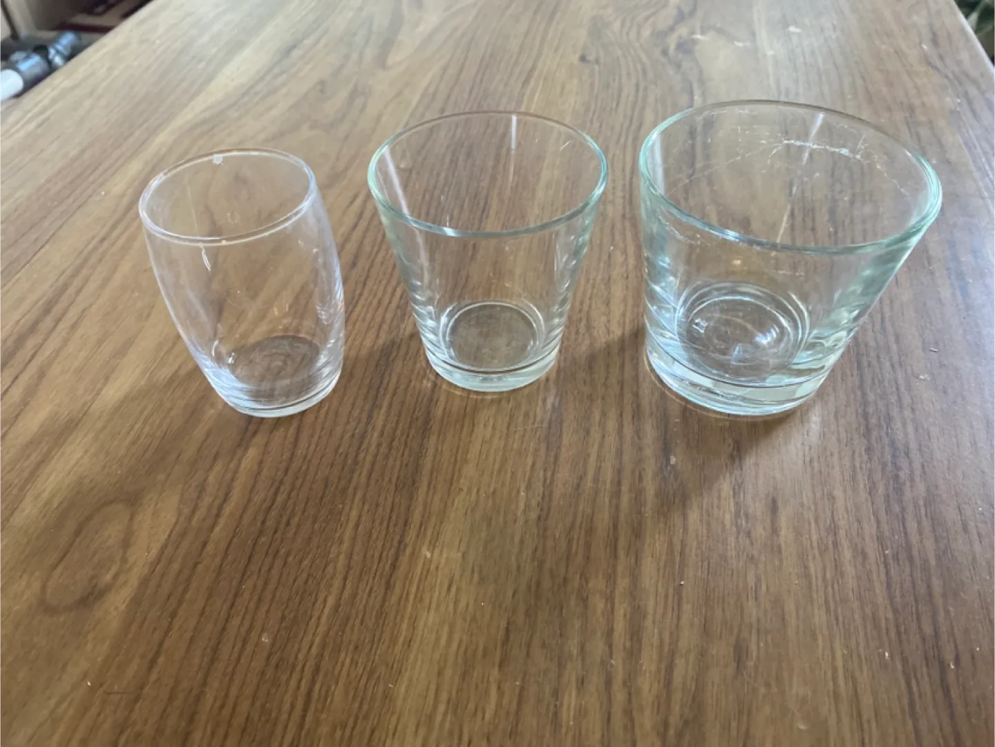 Set of Three Clear Drinking Glasses thumbnail
