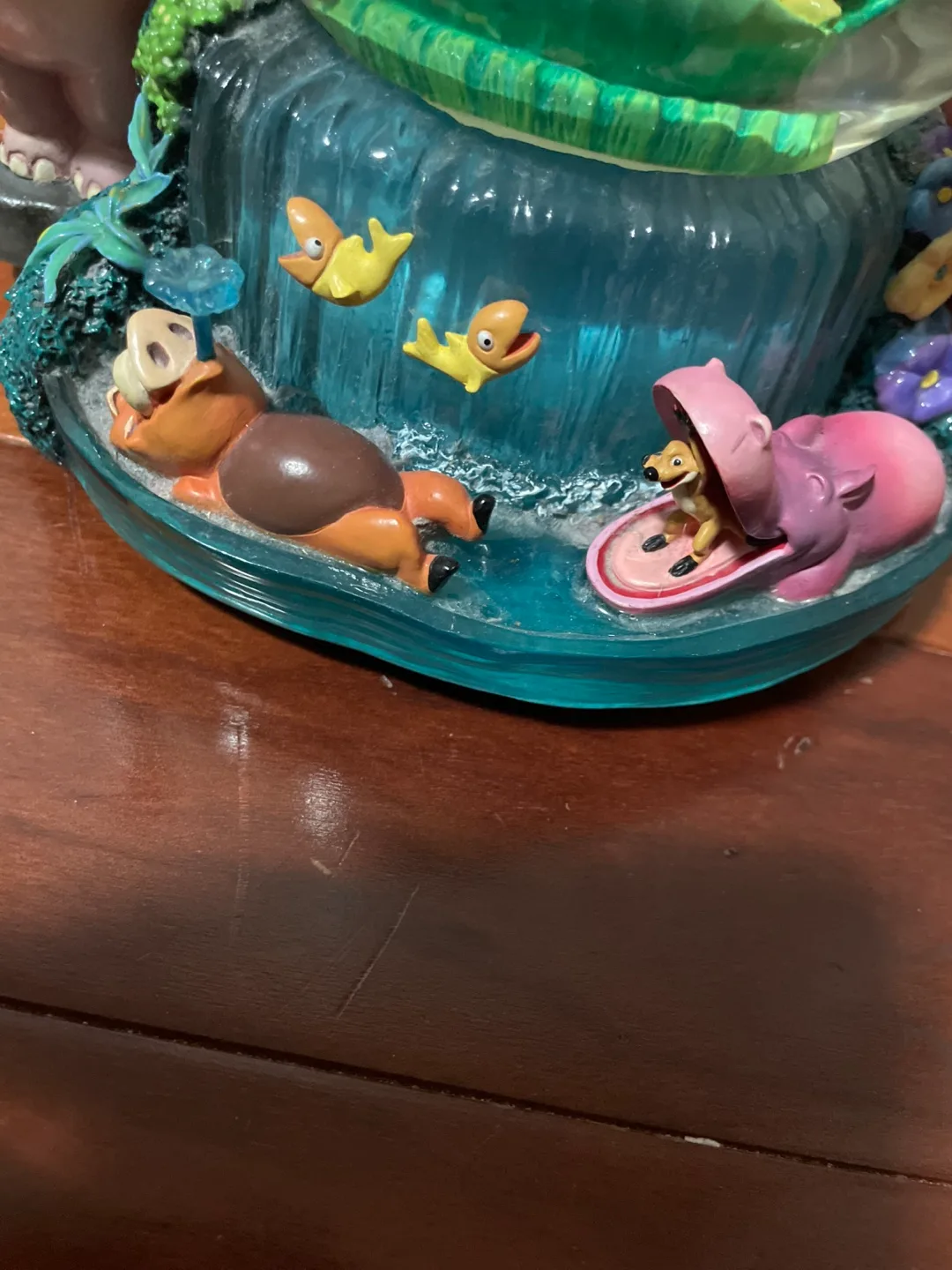 Disney Lion King Snow Globe image indicator(2)