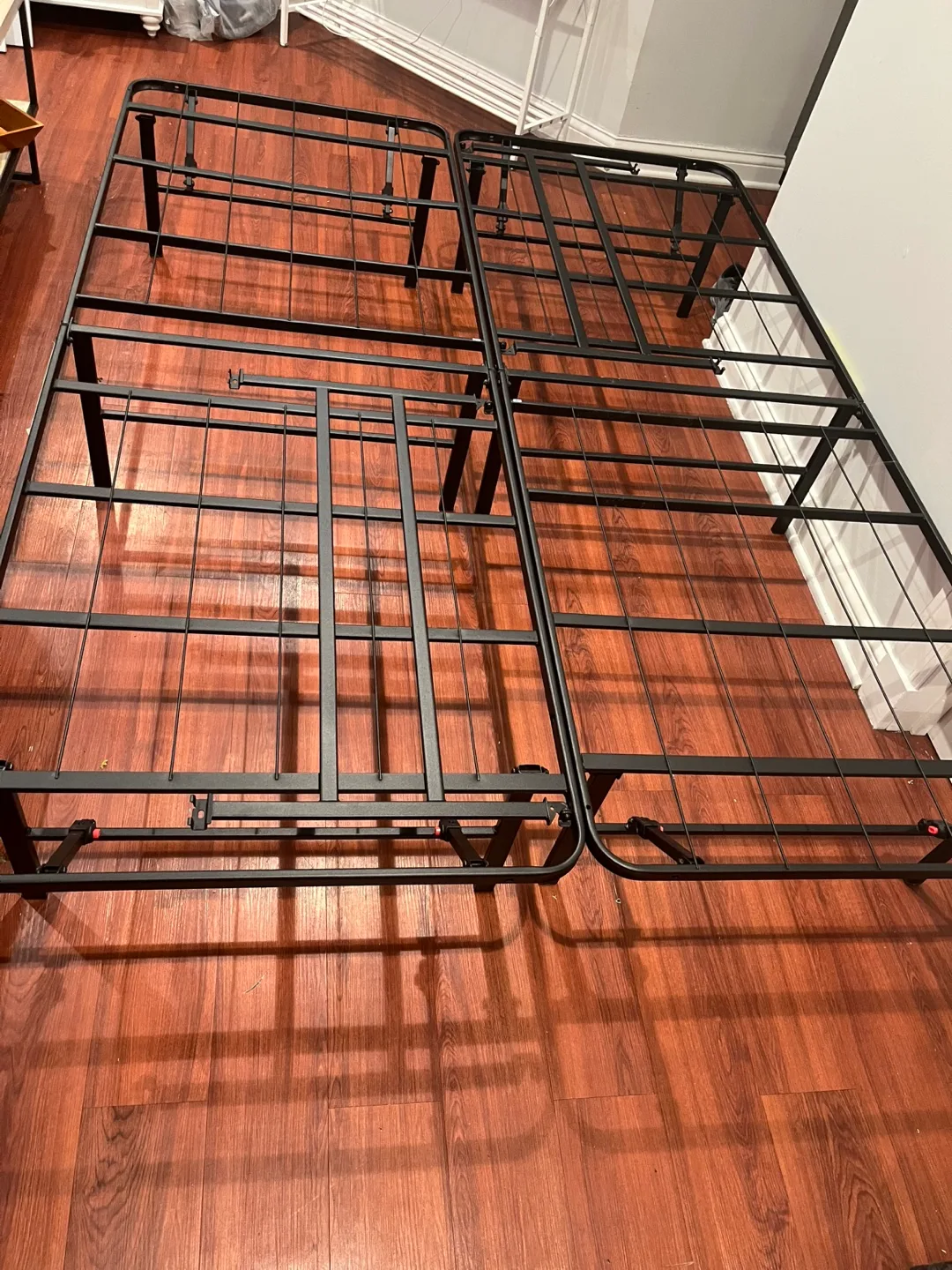 Metal Bed Frame king/ Queen size