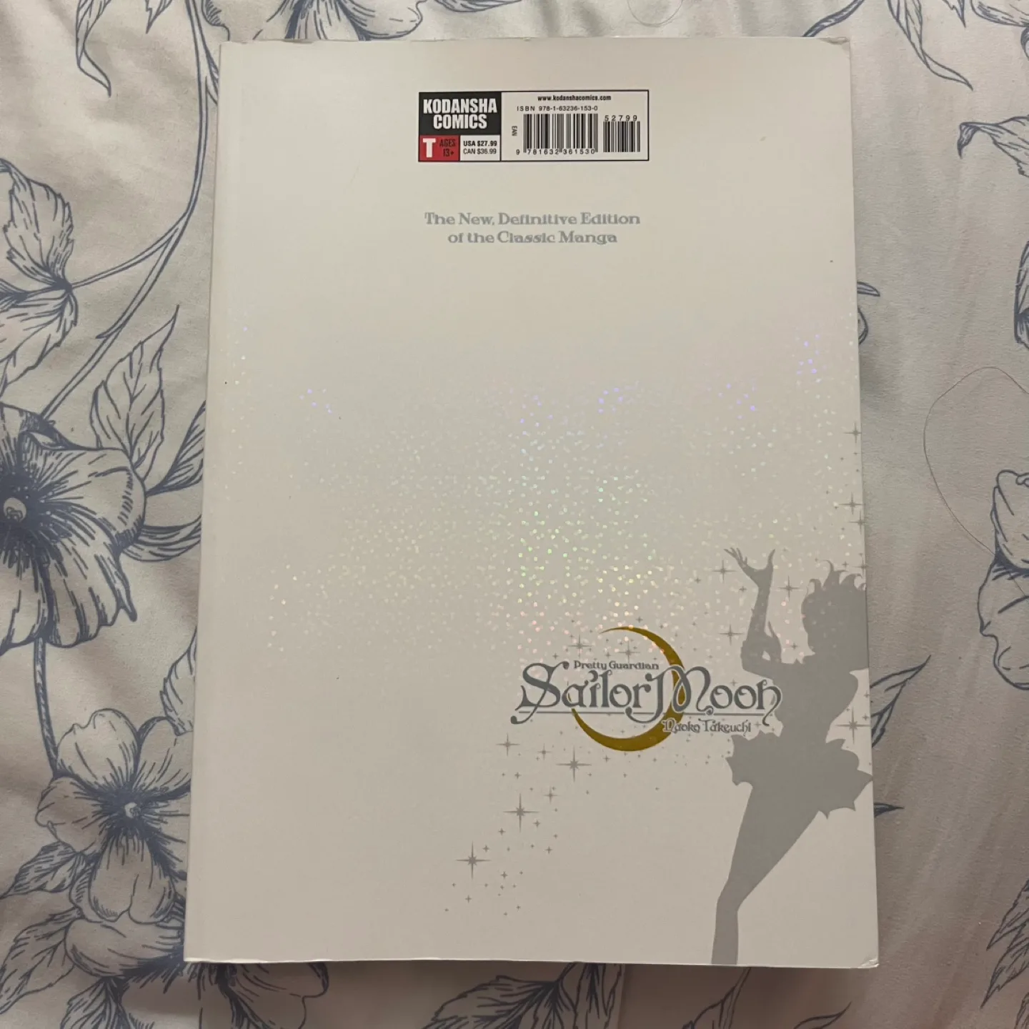 Sailor Moon Eternal Edition Manga Volumes 1 & 2 image indicator(6)