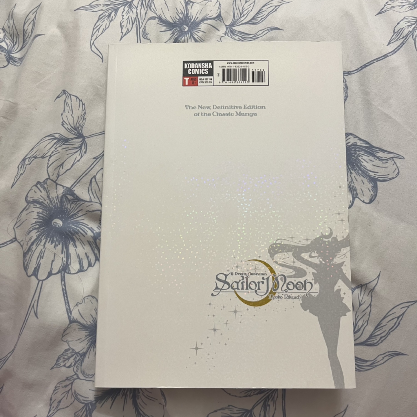 Sailor Moon Eternal Edition Manga Volumes 1 & 2 - photo 2