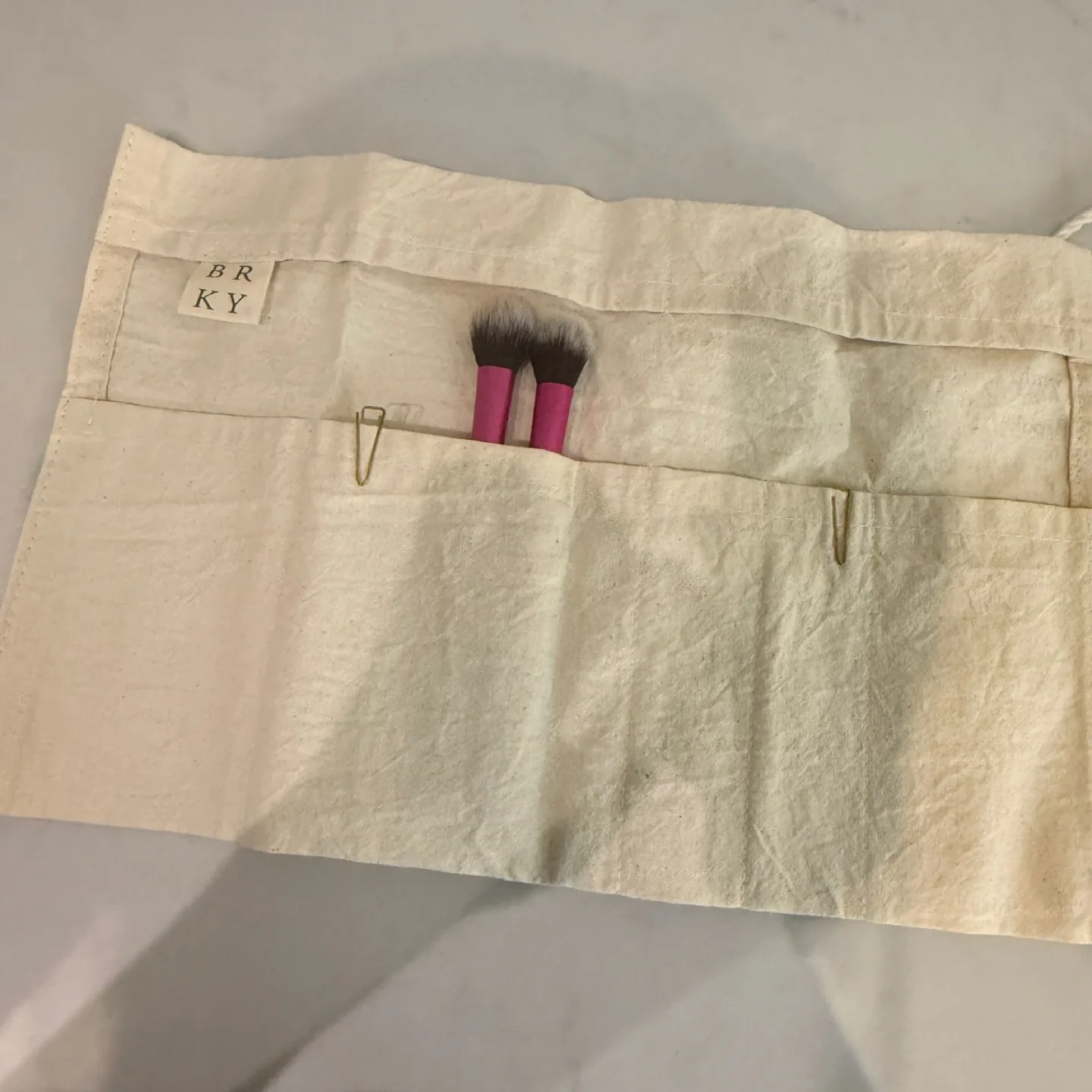 Brookly Makeup Brush Roll / pen case image indicator(3)