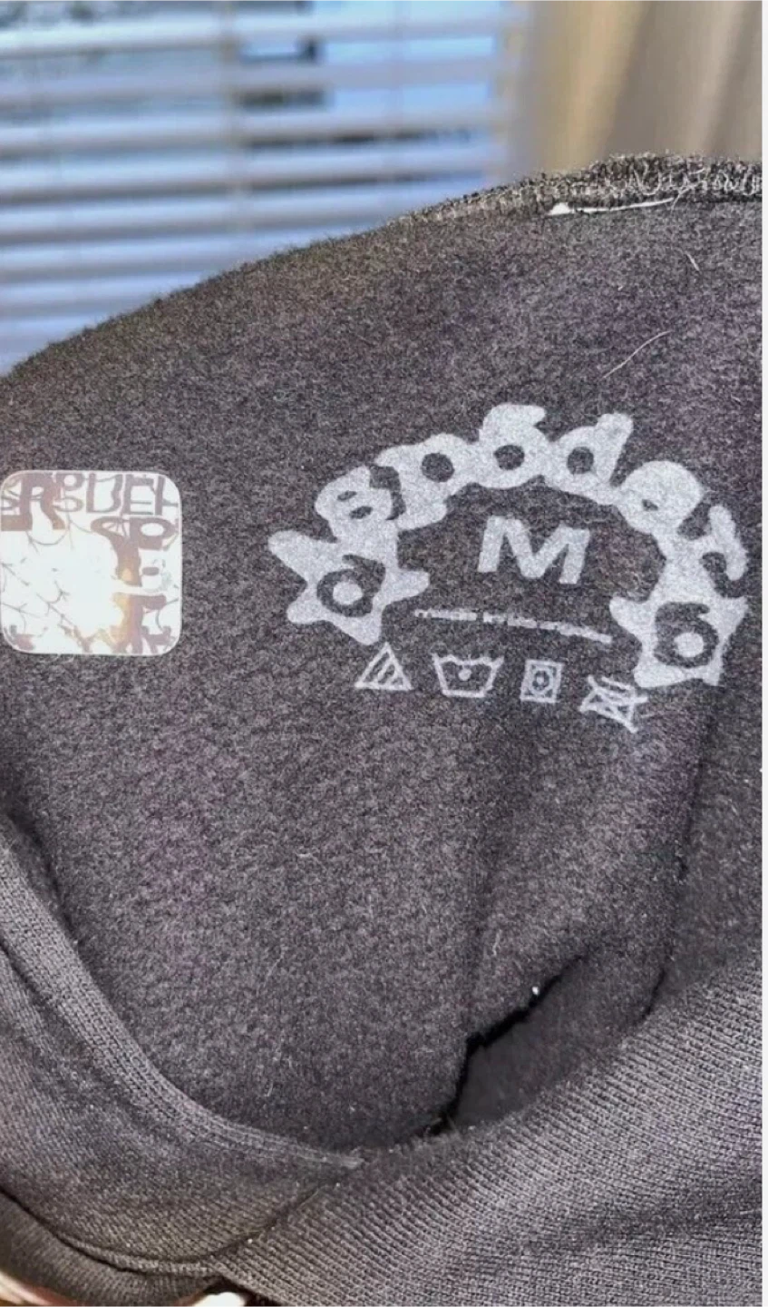 Sp5der Hoodie - Size M - photo 3