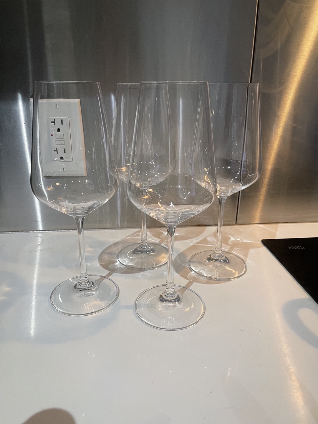 President's Choice Tapered White Wine Glasses - Set of 4 - photo 2