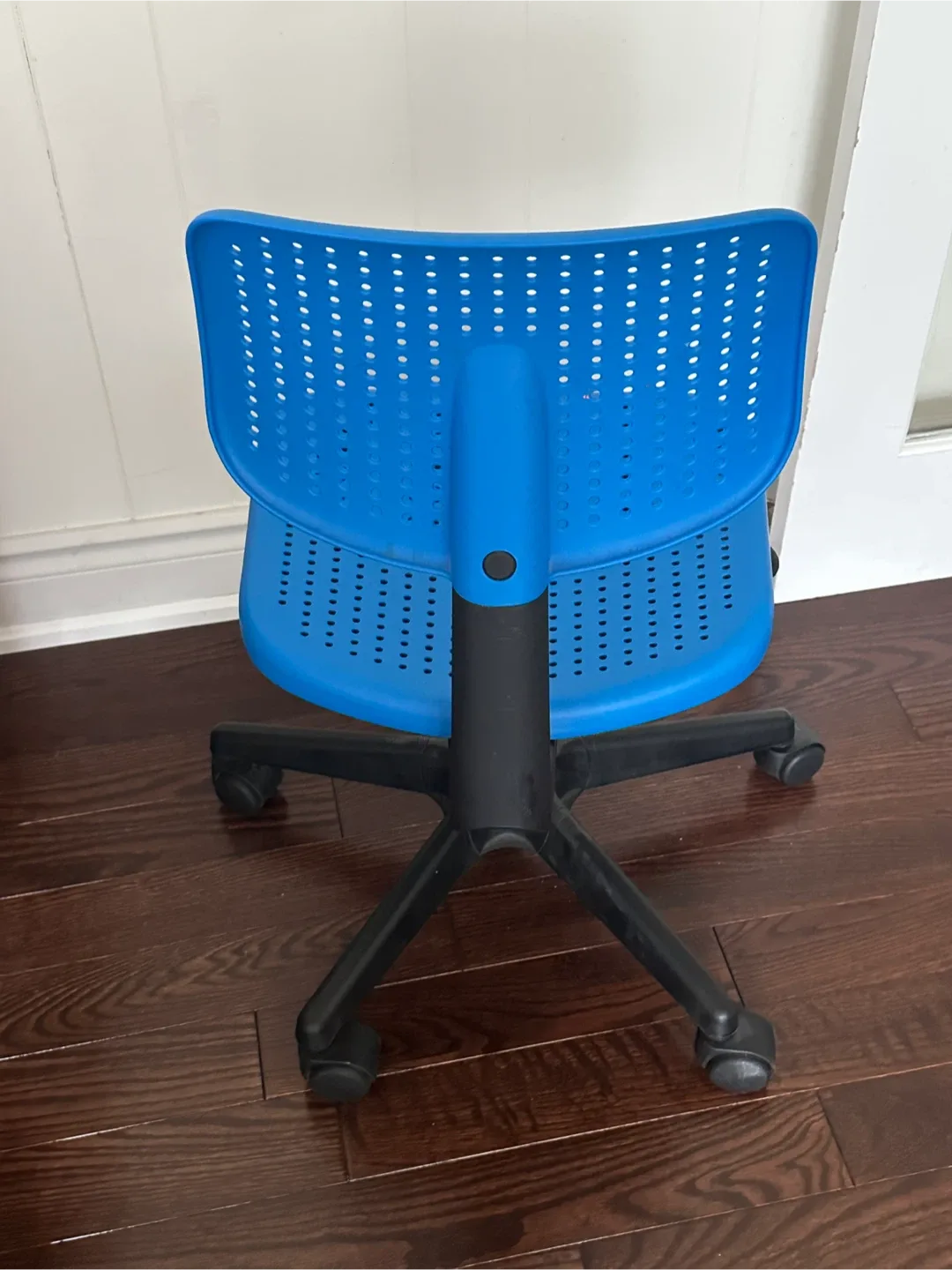 IKEA Blue Desk Chair image indicator(3)
