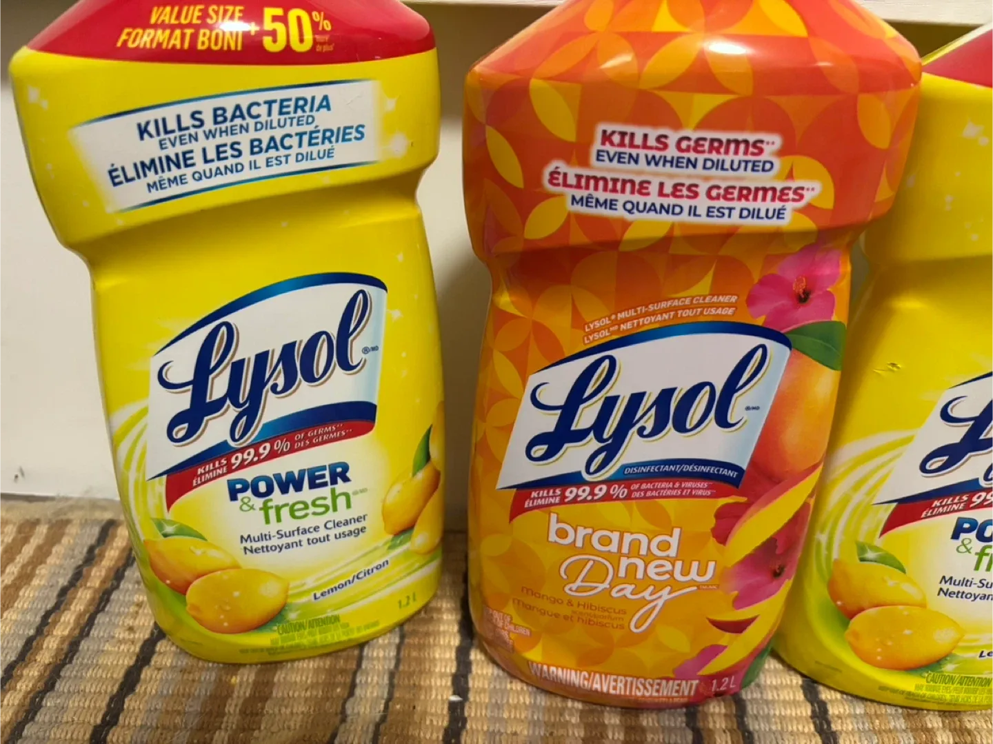 Lysol Multi-Surface Cleaners image indicator(2)