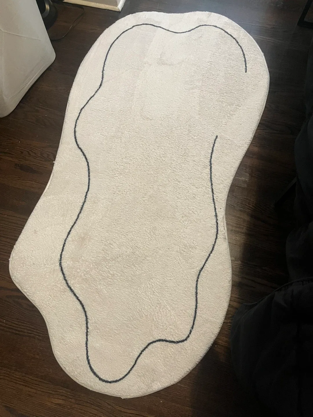 Cream Abstract Rug thumbnail