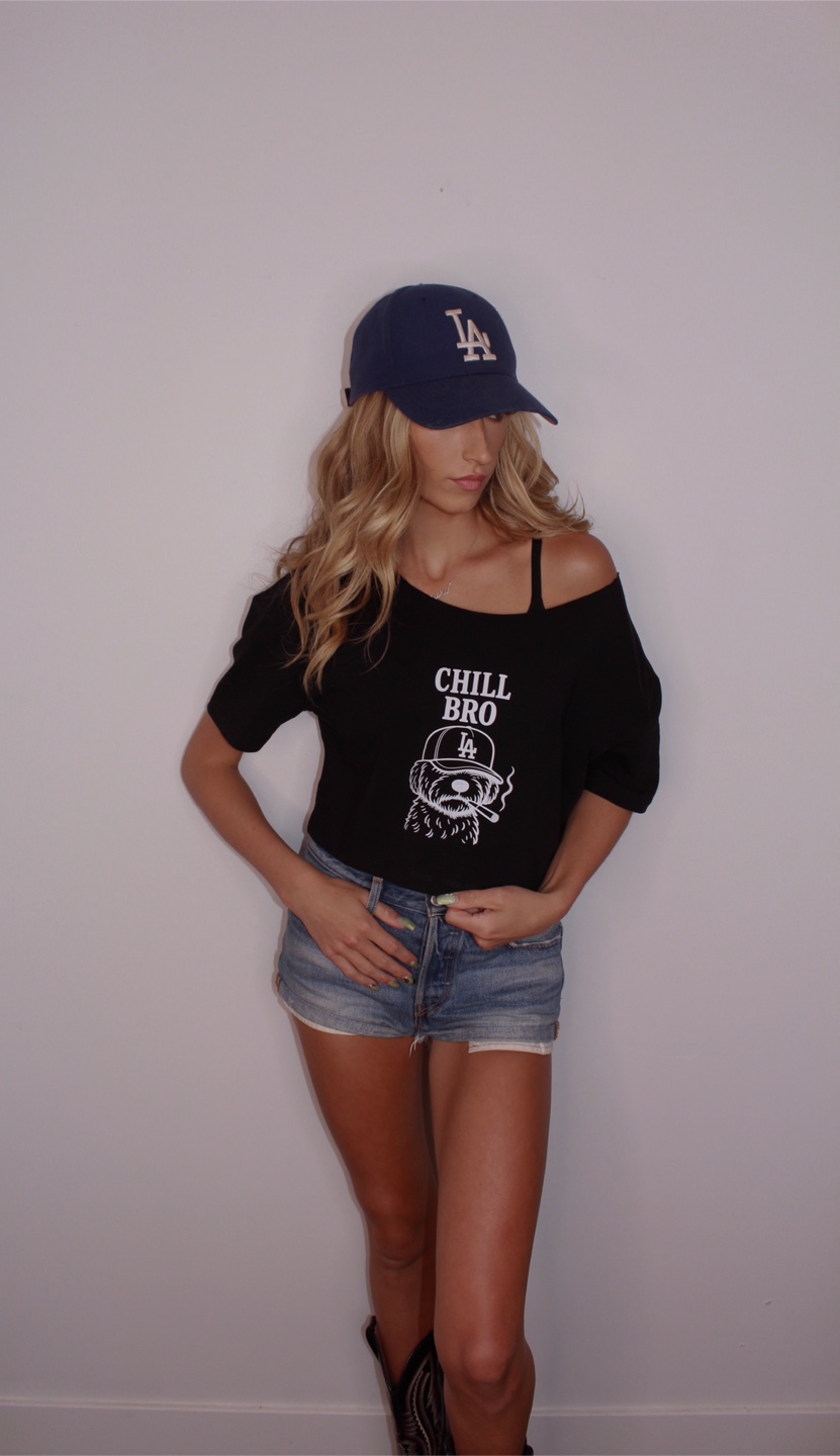 Custom Apparel: Kolby & Harlow Hoodies, T-shirts & Dog Sweaters