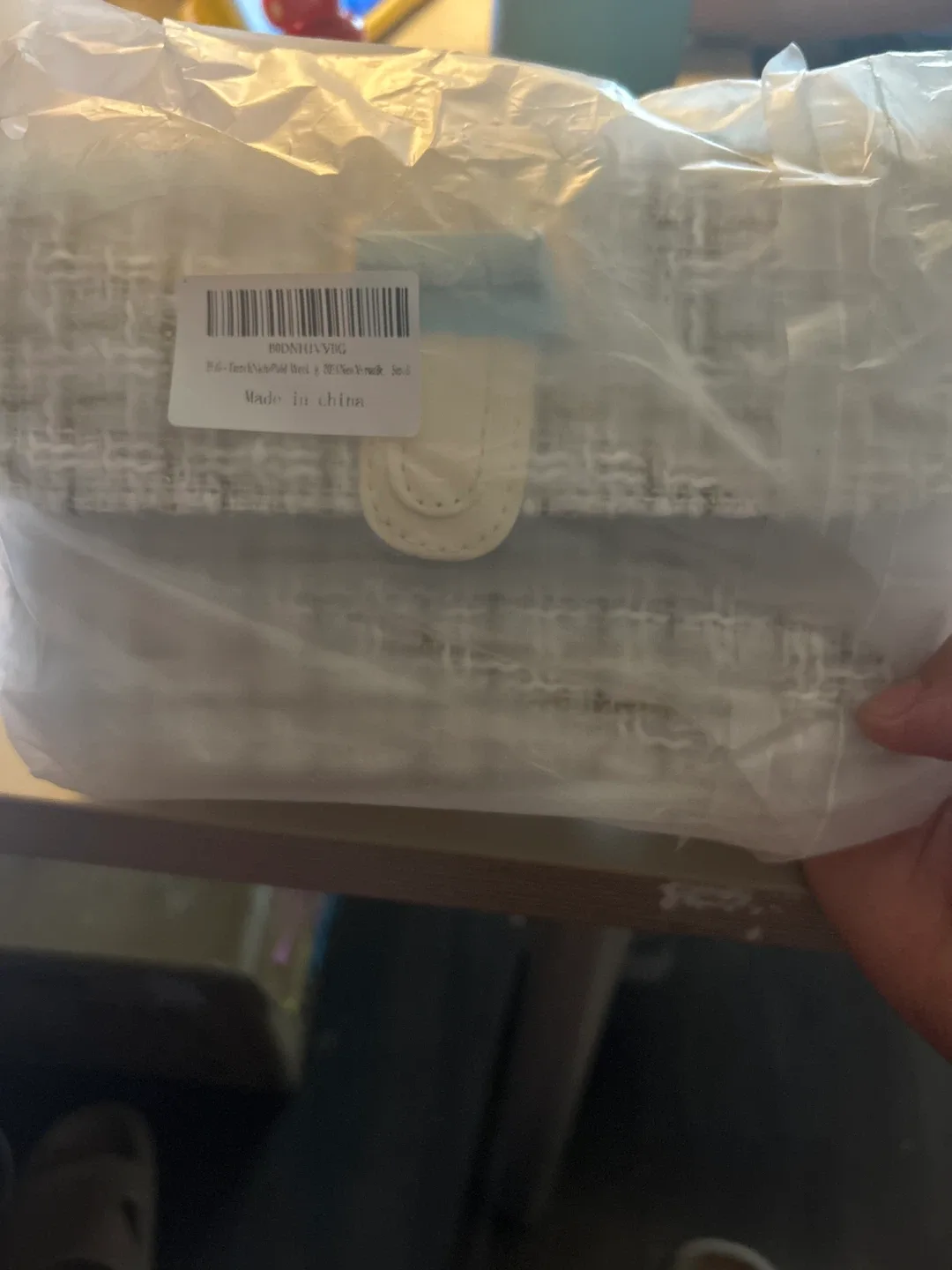 Beige Tweed Chain Bag - New! image indicator(2)