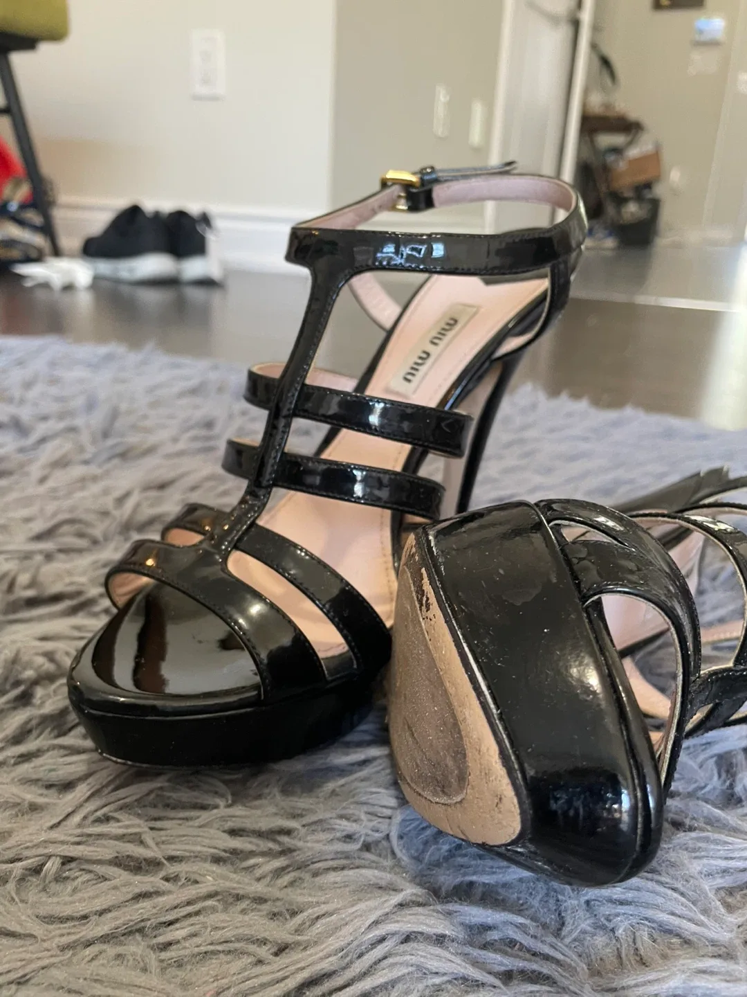 Miu Miu Black Patent Leather Heels image indicator(8)