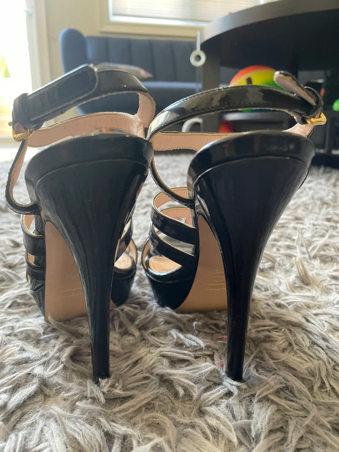 Miu Miu Black Patent Leather Heels image indicator(4)