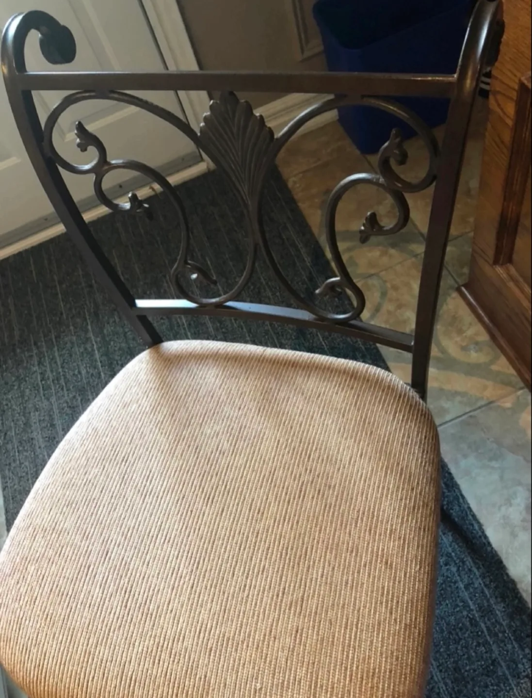 2 Wrought Iron Bar/Kitchen Counter Bar Stool thumbnail
