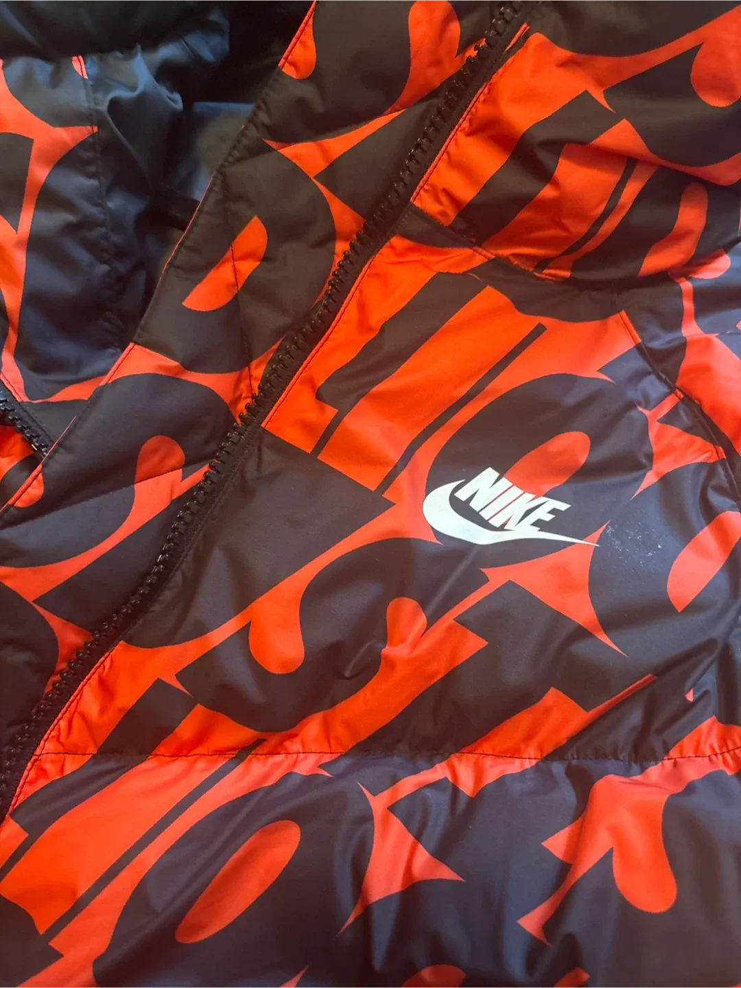 Nike Women's Puffer Jacket Size M image indicator(3)