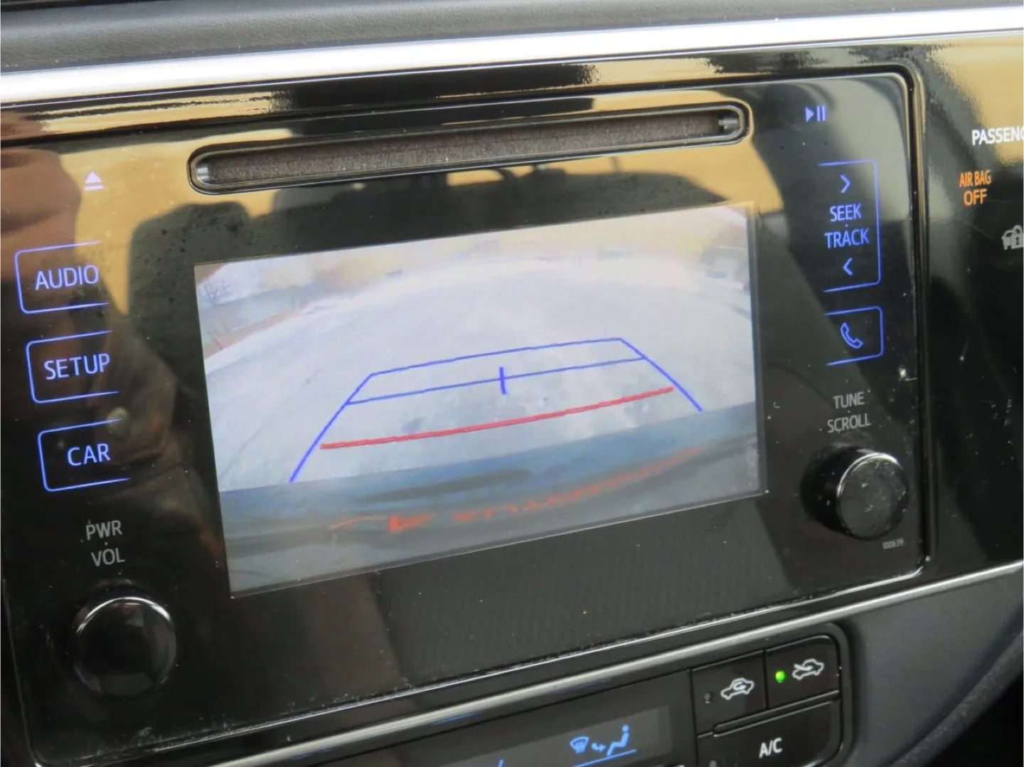 2017 Toyota Corolla - Black Sedan image indicator(8)