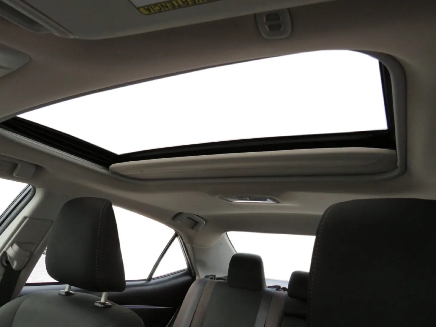 2017 Toyota Corolla - Black Sedan image indicator(9)