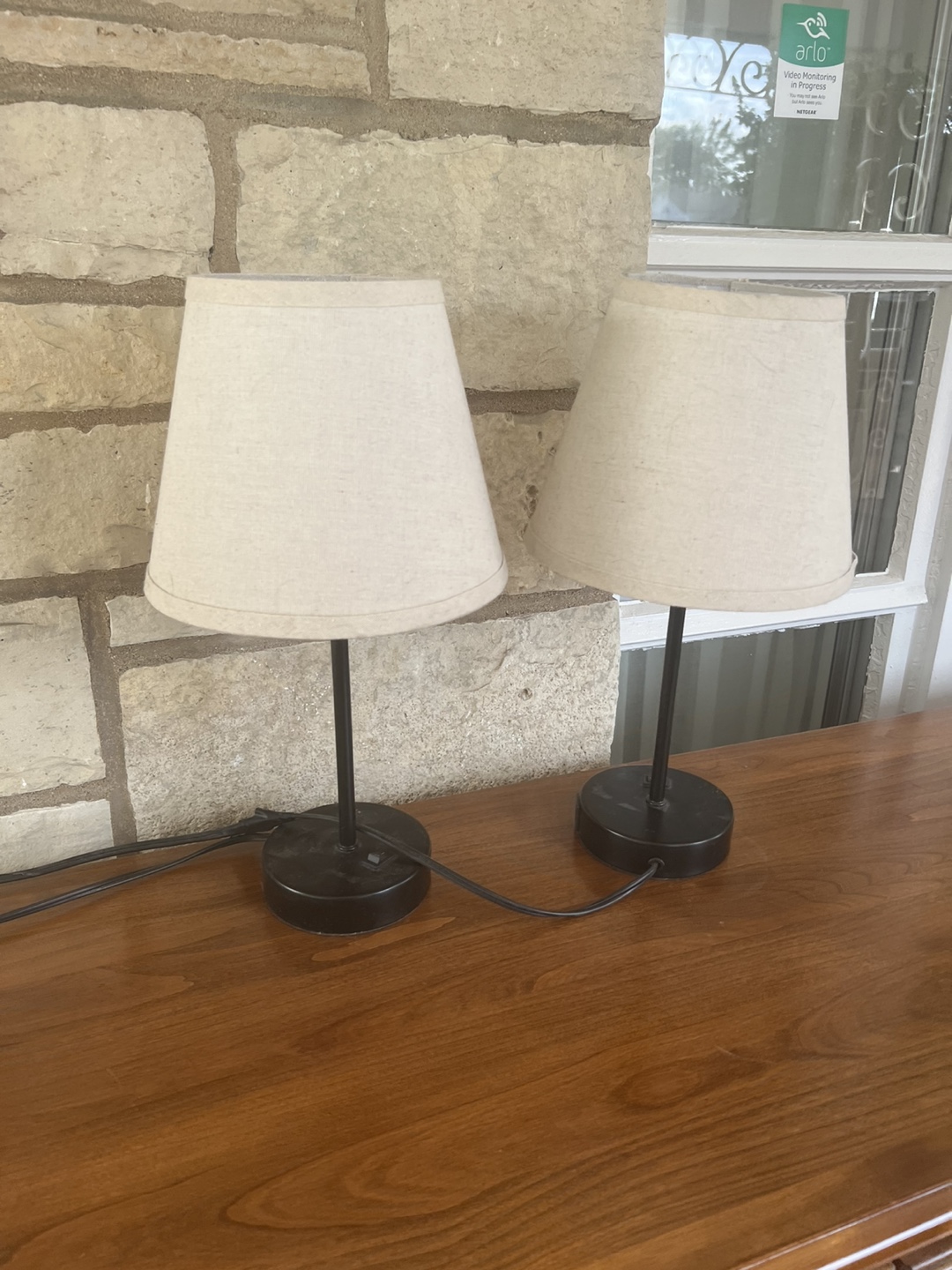 Pair of Small Bedside Lamps - photo 3
