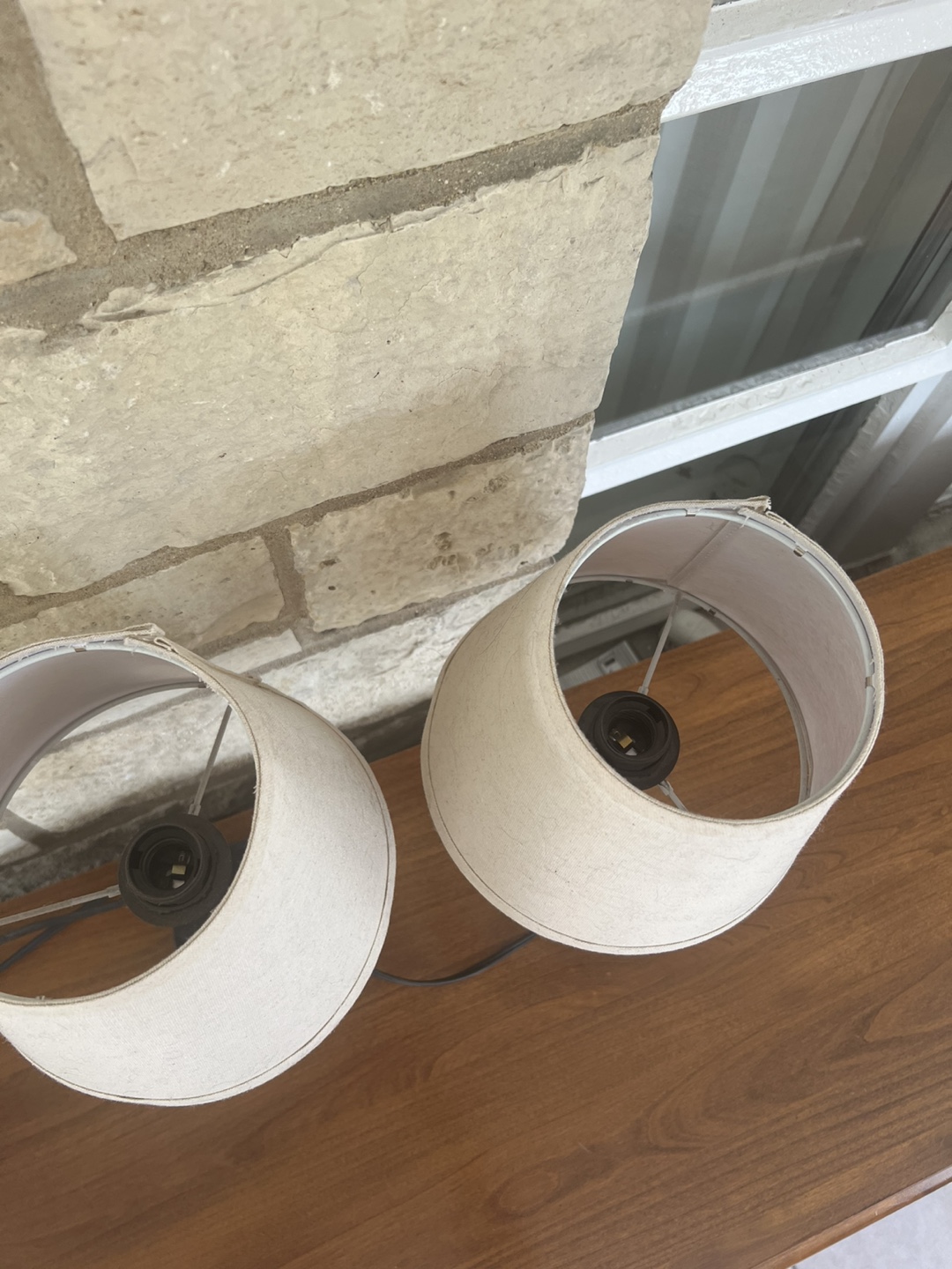 Pair of Small Bedside Lamps - photo 2