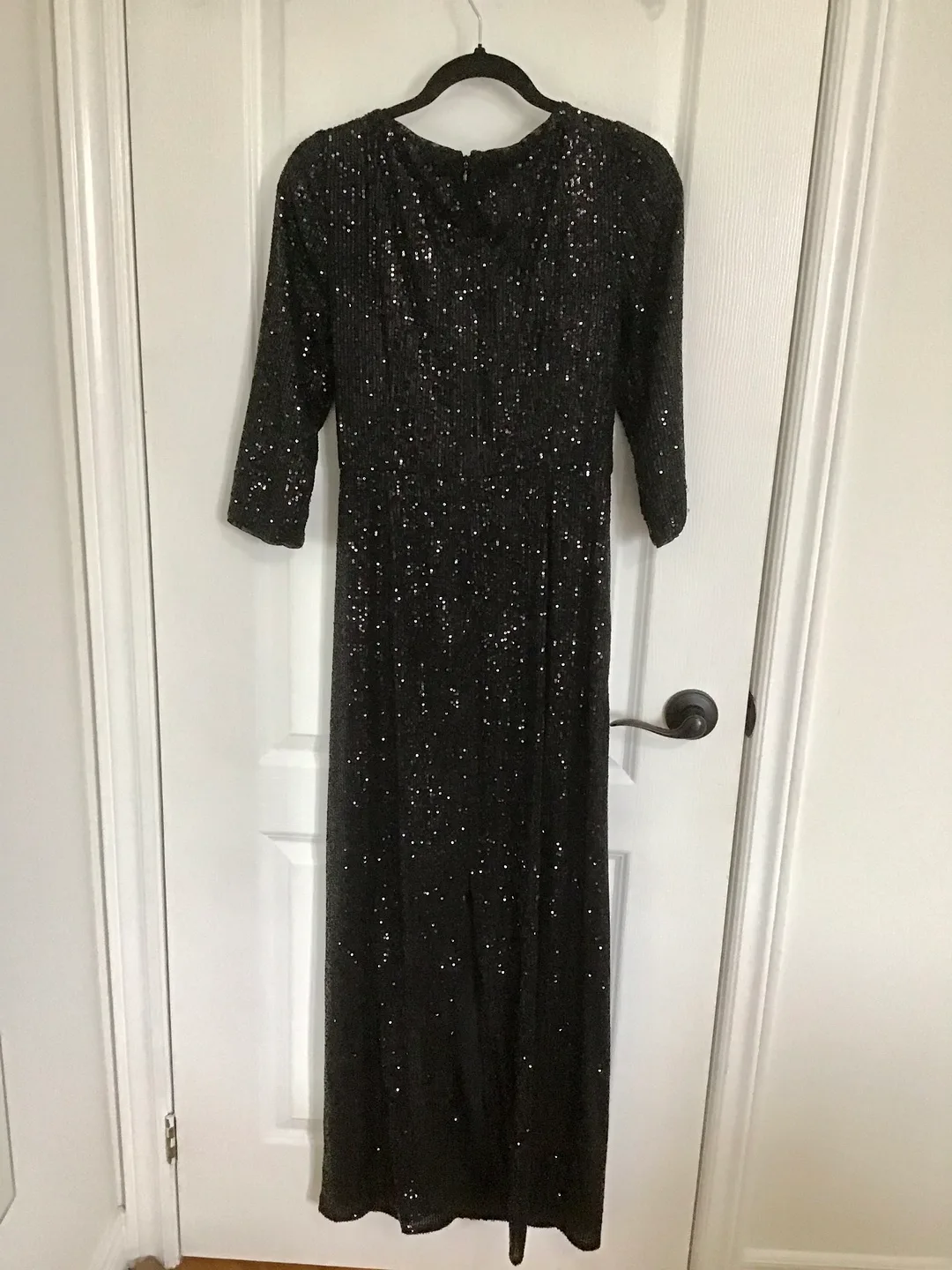 Alex Evening Black Sequin Dress - Size 8 image indicator(2)