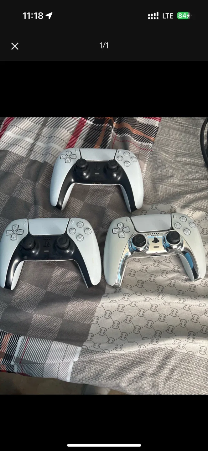 PlayStation 5 (PS5) DualSense Controllers thumbnail