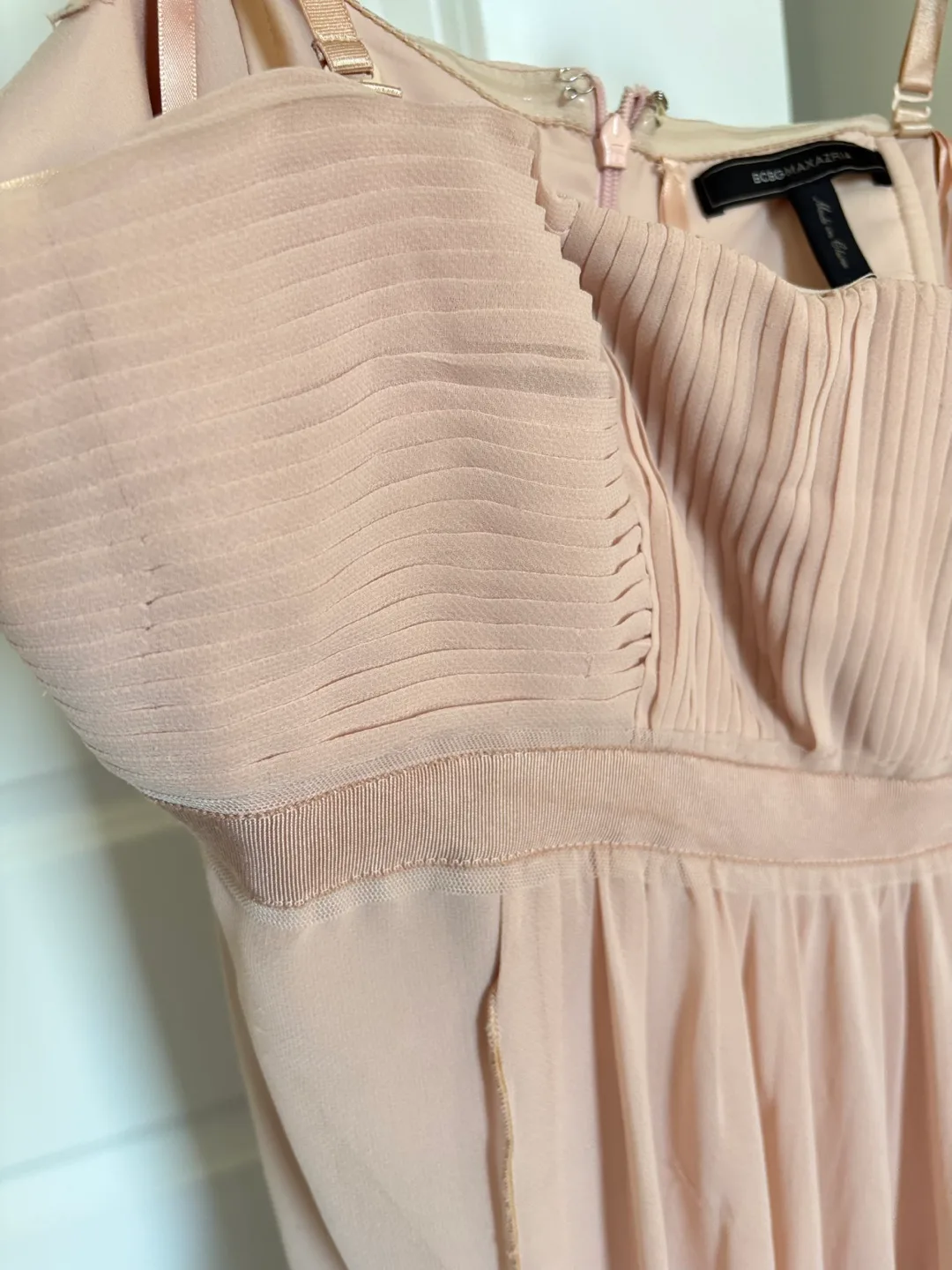 BCBGMAXAZRIA Dress - Size 10 image indicator(6)