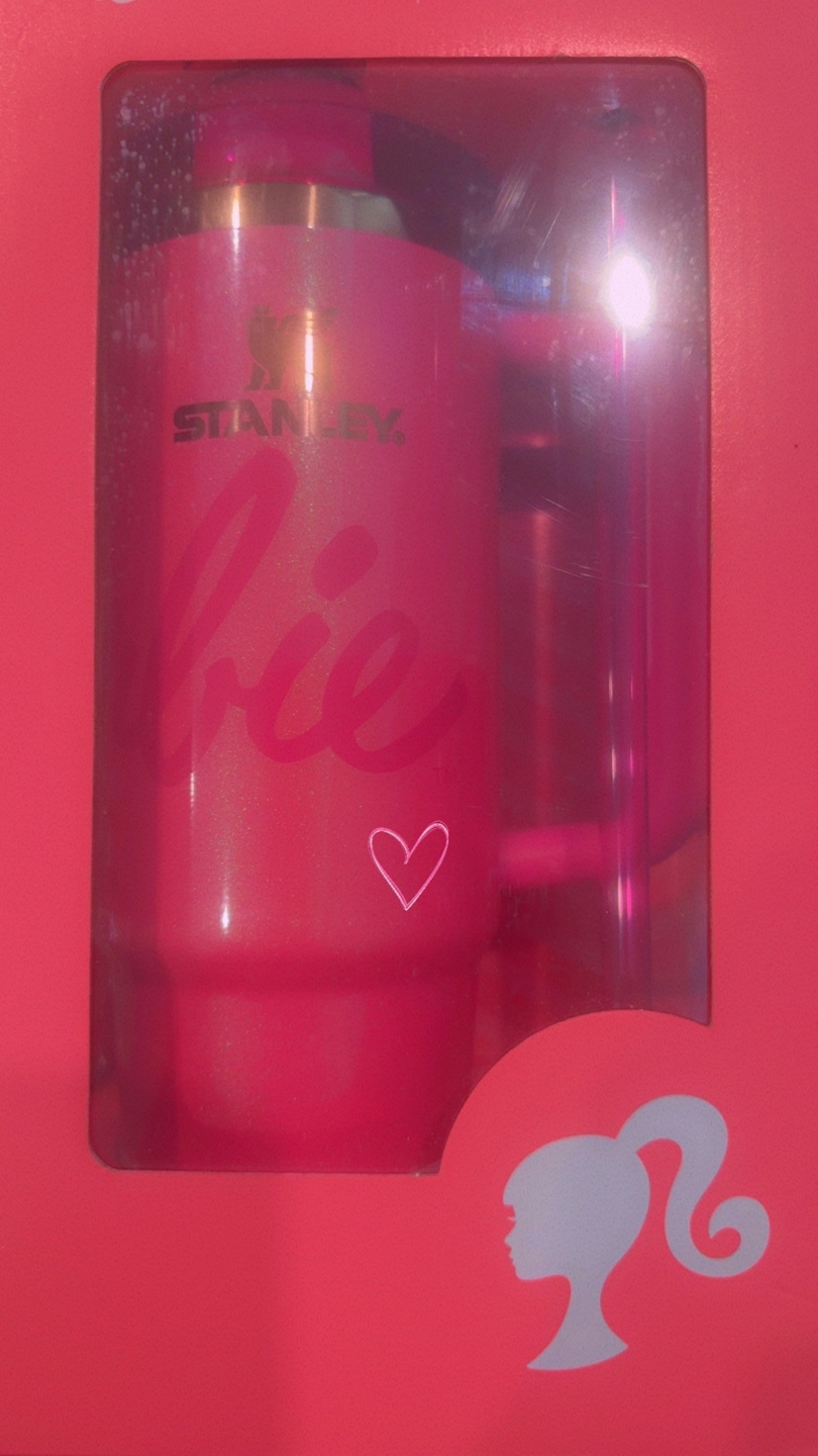 Stanley x Barbie 40 oz Quencher H2.0 Tumbler - New
