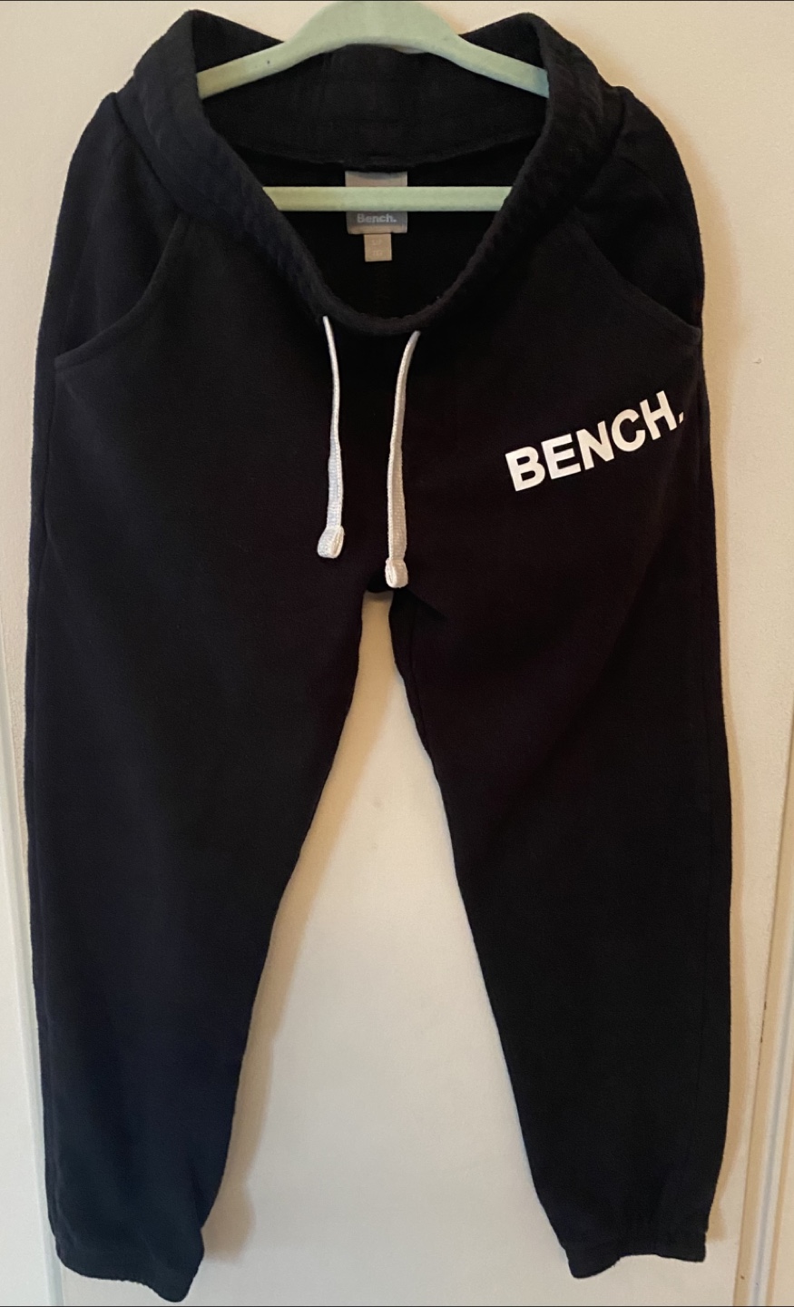 Bench pants- Boys (Small 6)
