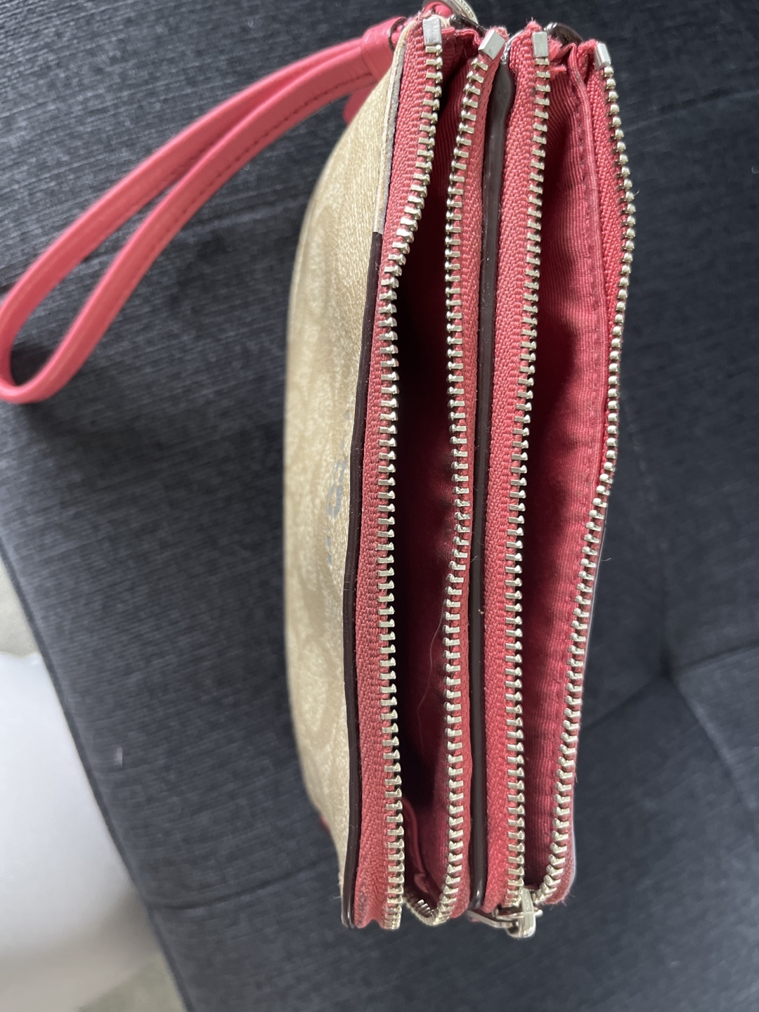 Coach Wristlet - photo 5