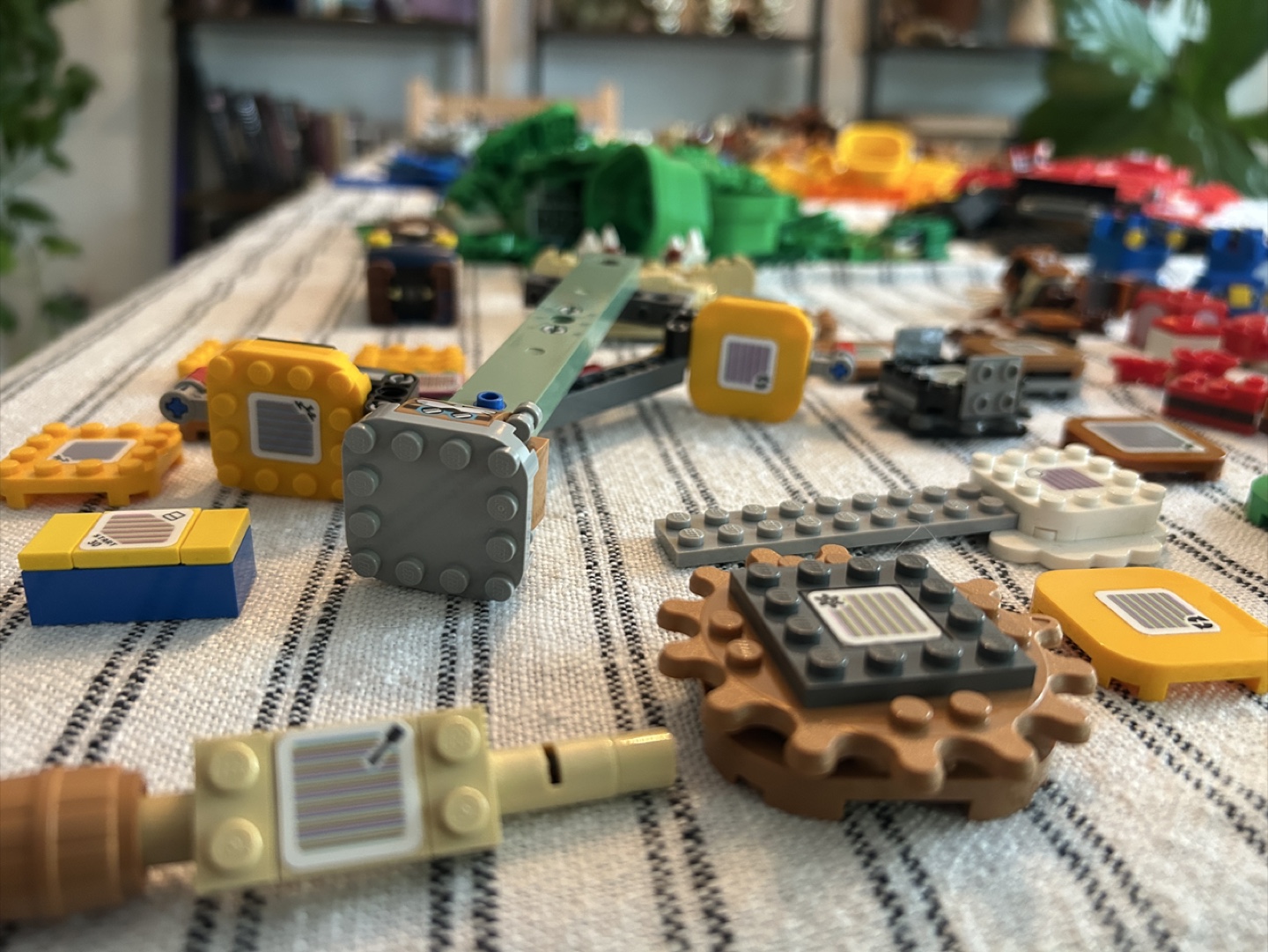 Lego Super Mario Set Pieces - photo 3