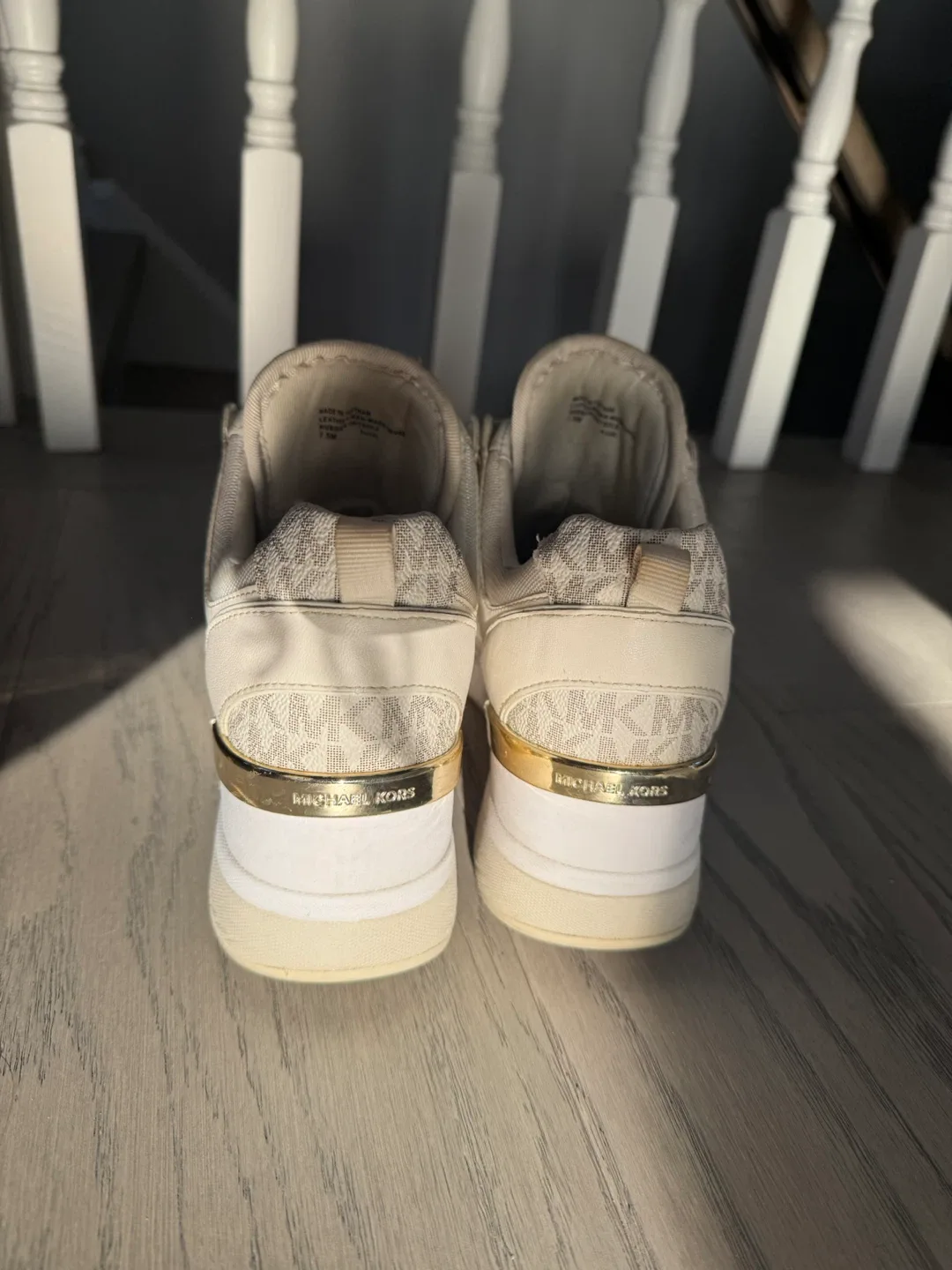 Michael Kors Cream/Gold Sneakers, Size 7.5M image indicator(4)