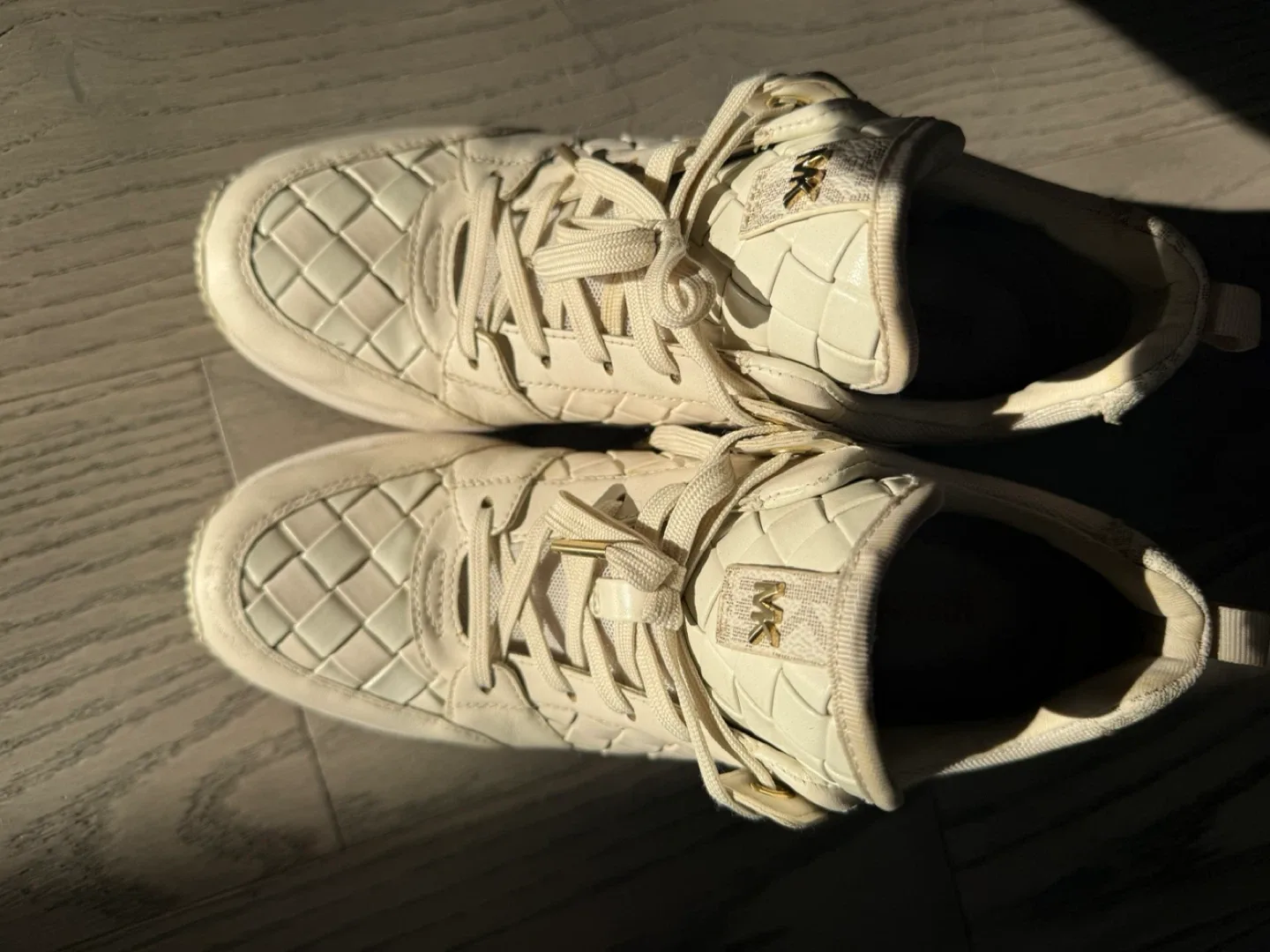 Michael Kors Cream/Gold Sneakers, Size 7.5M image indicator(7)