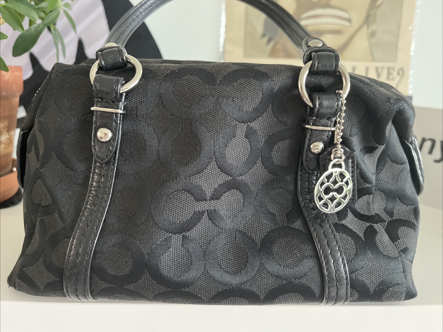 Coach Black Signature Satchel - photo 5