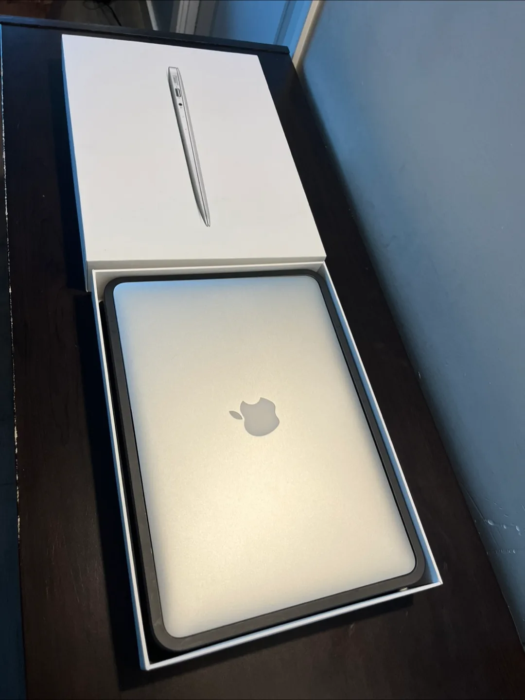 2017 Apple MacBook Air