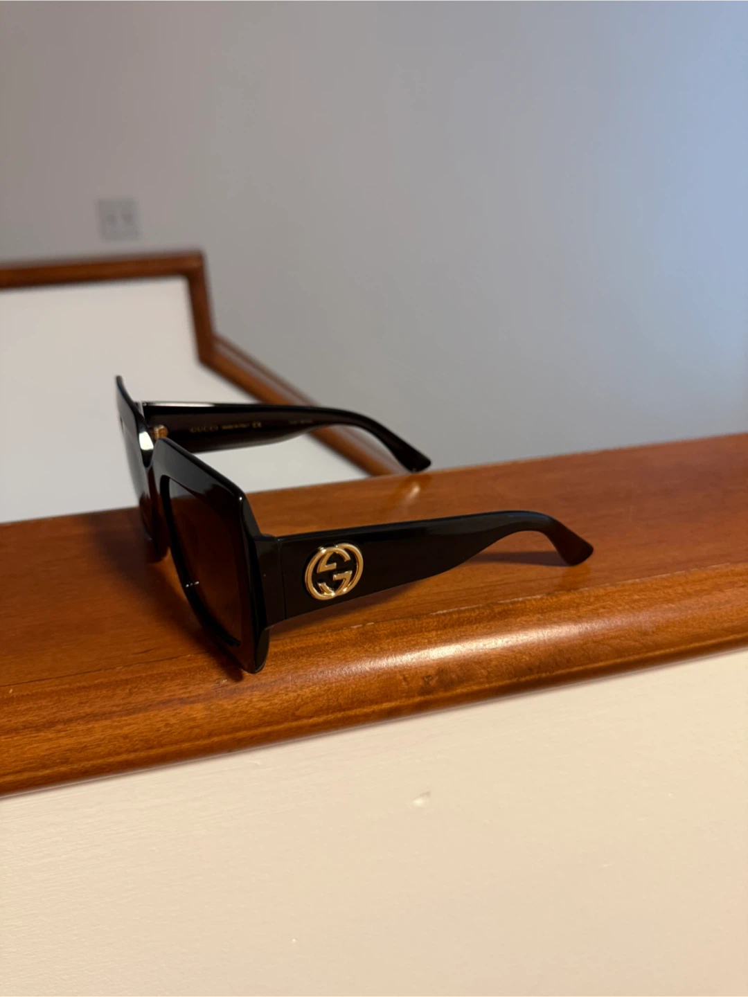 Authentic Gucci Sunglasses - photo 3
