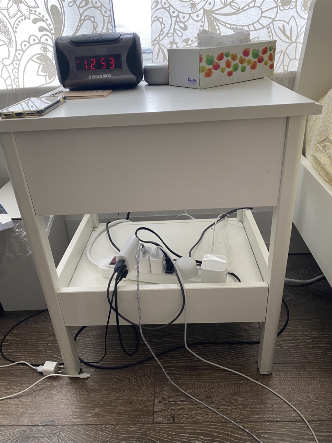 Side Table - Ikea - photo 2