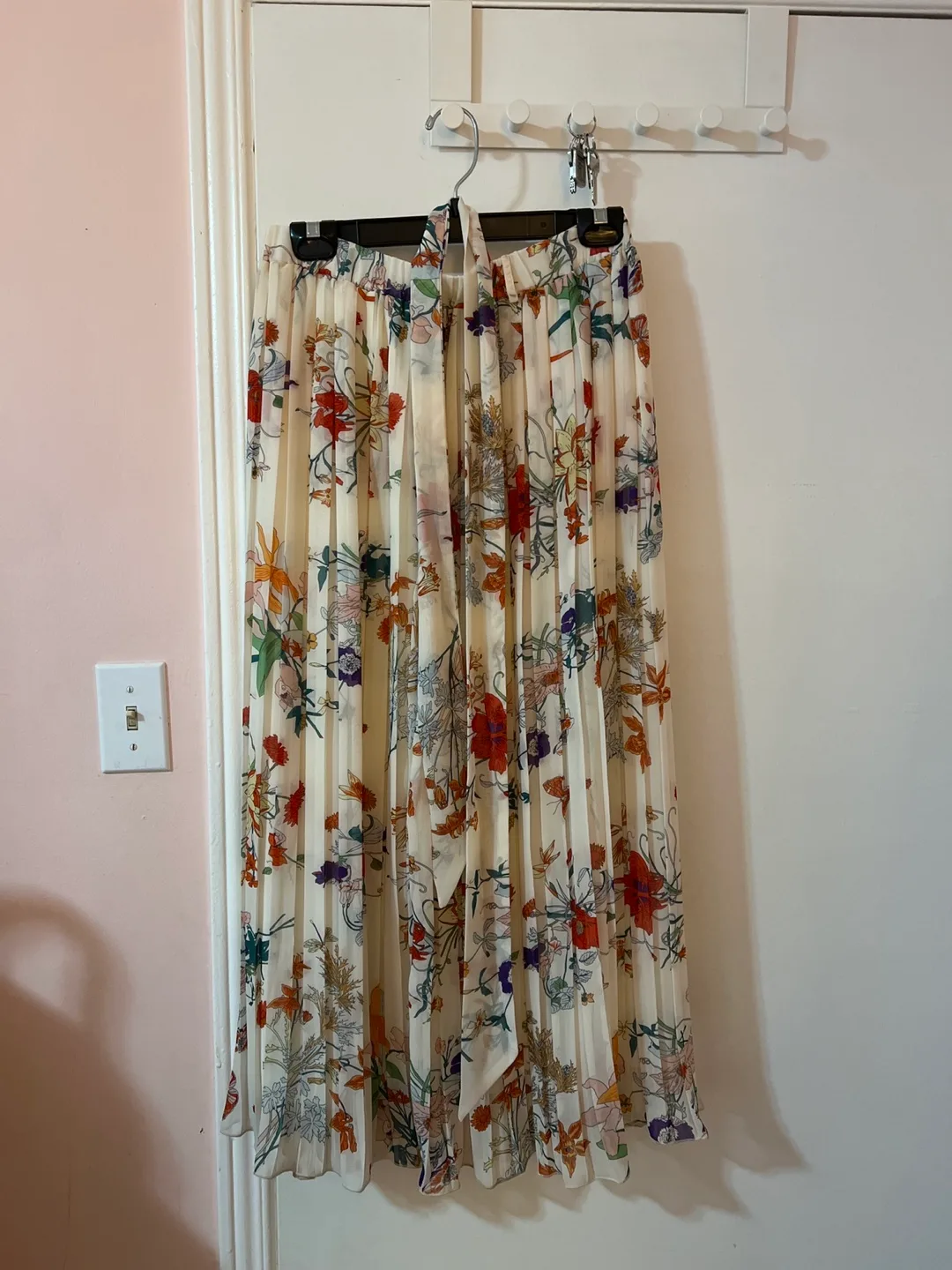 Floral Pleated Skirt - Size Small thumbnail