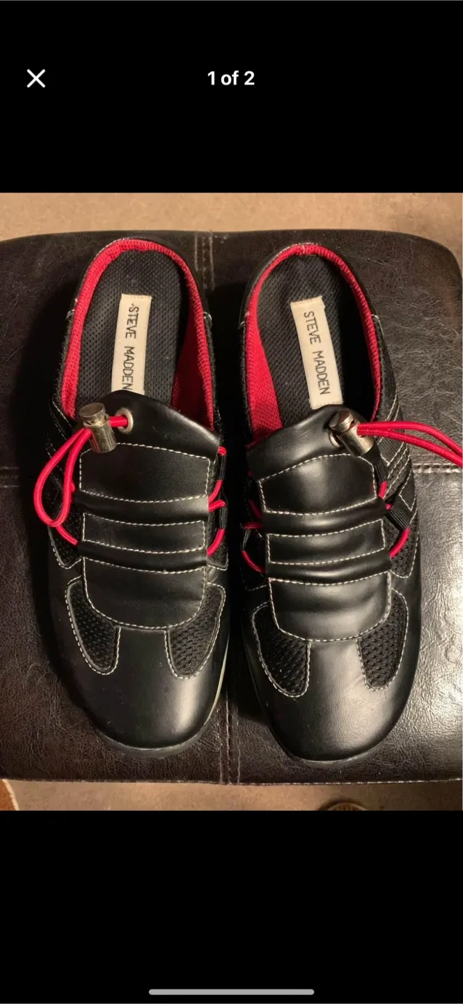 Steve Madden Black Sneakers thumbnail