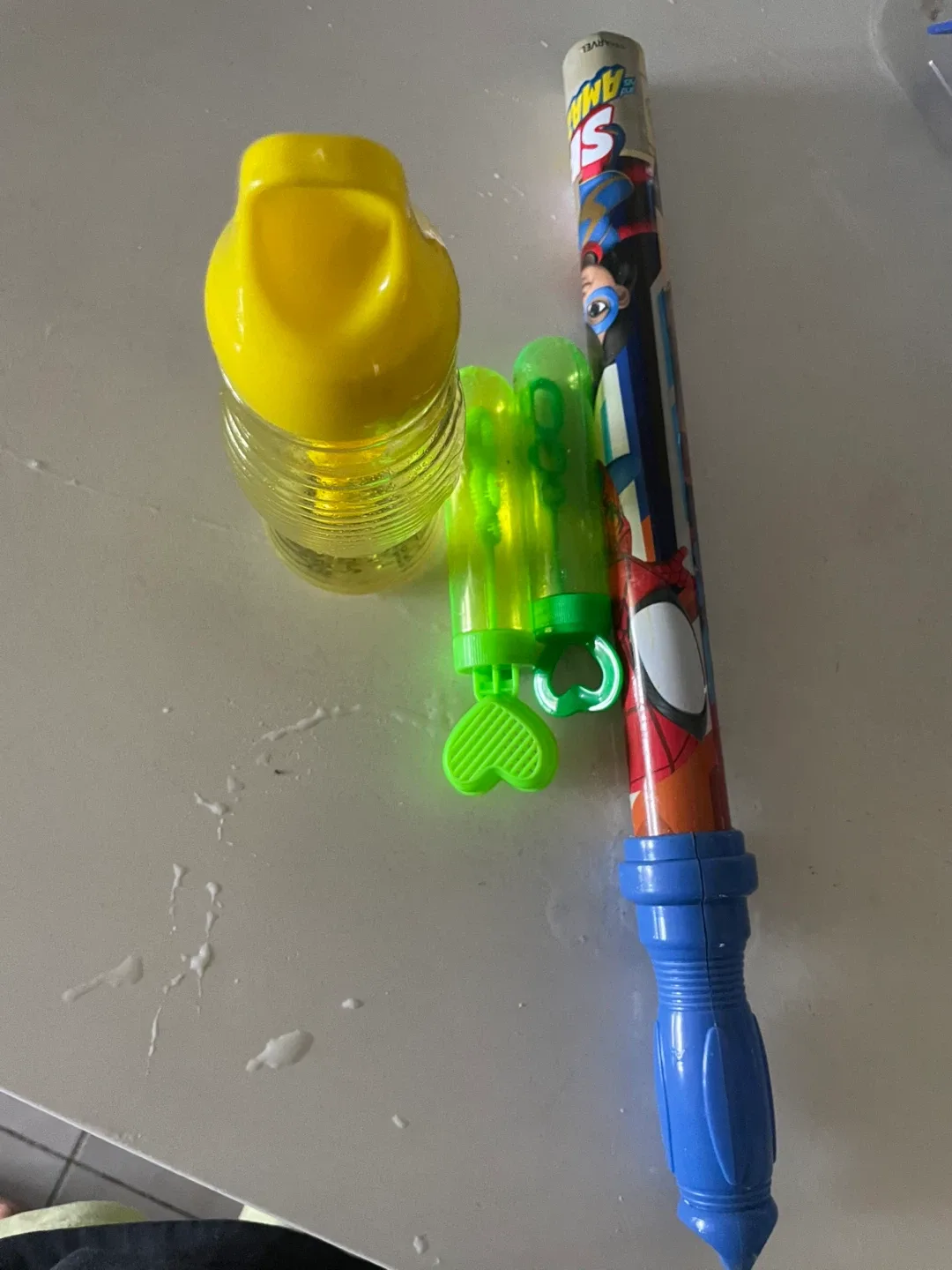 Marvel Spiderman Bubble Wand & Bubble Solution thumbnail