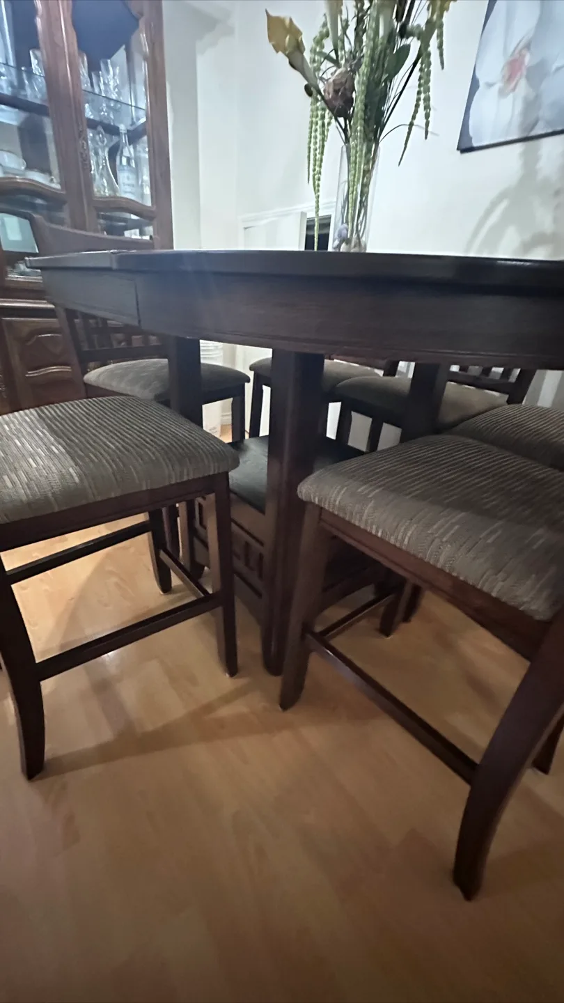 Dining Table Set with 6 Chairs image indicator(3)
