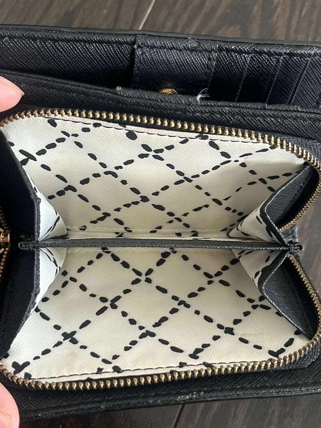 Kate Spade Laurel Way Black Leather Wallet image indicator(4)