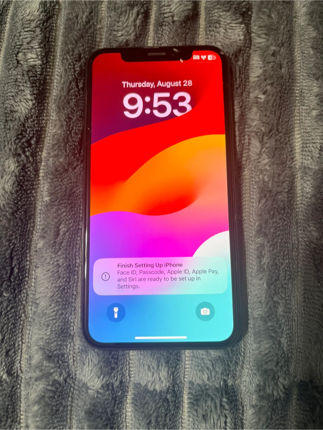Apple iPhone XS 64GB carrier Unlocked good condition