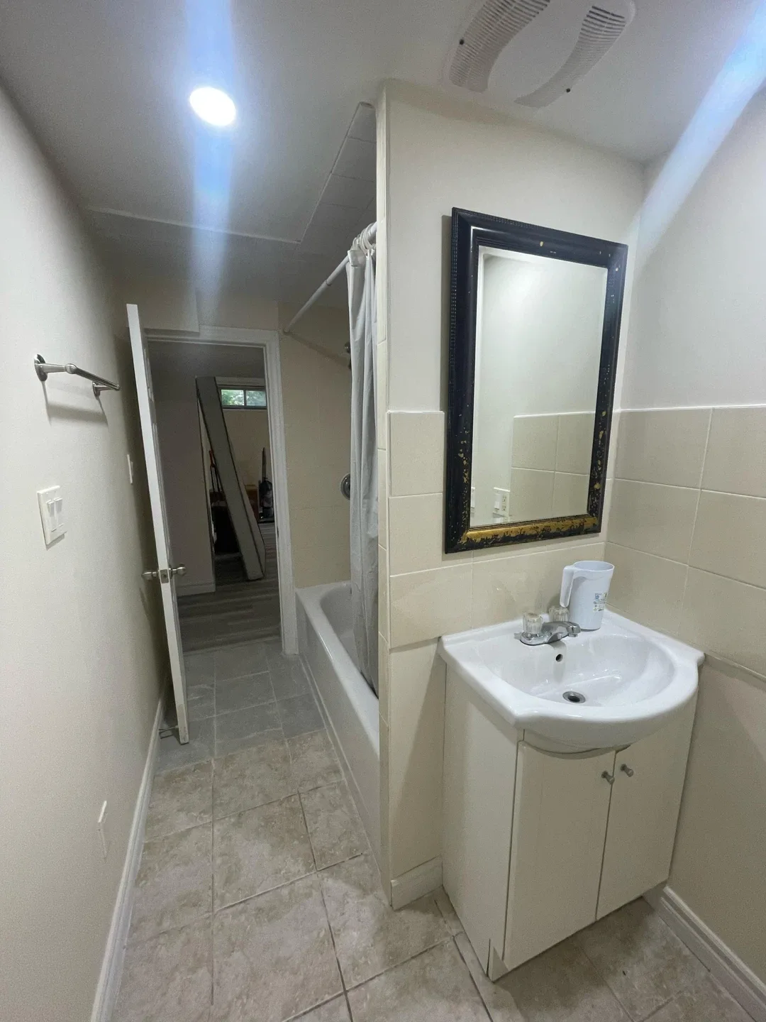 Basement Rent image indicator(3)