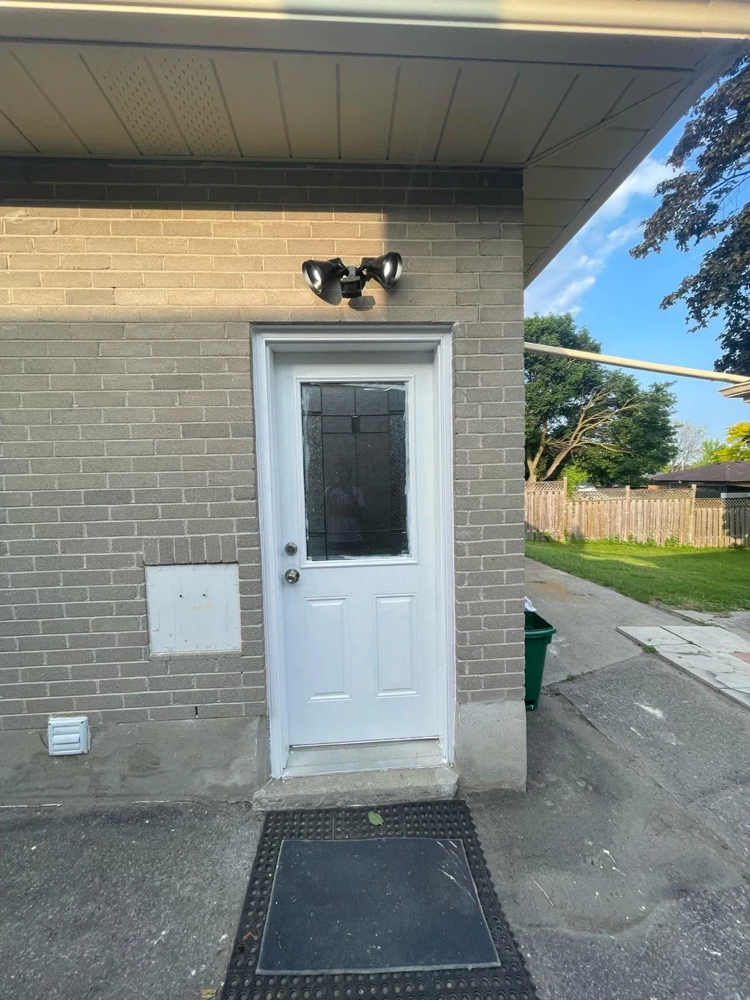 Basement Rent image indicator(2)