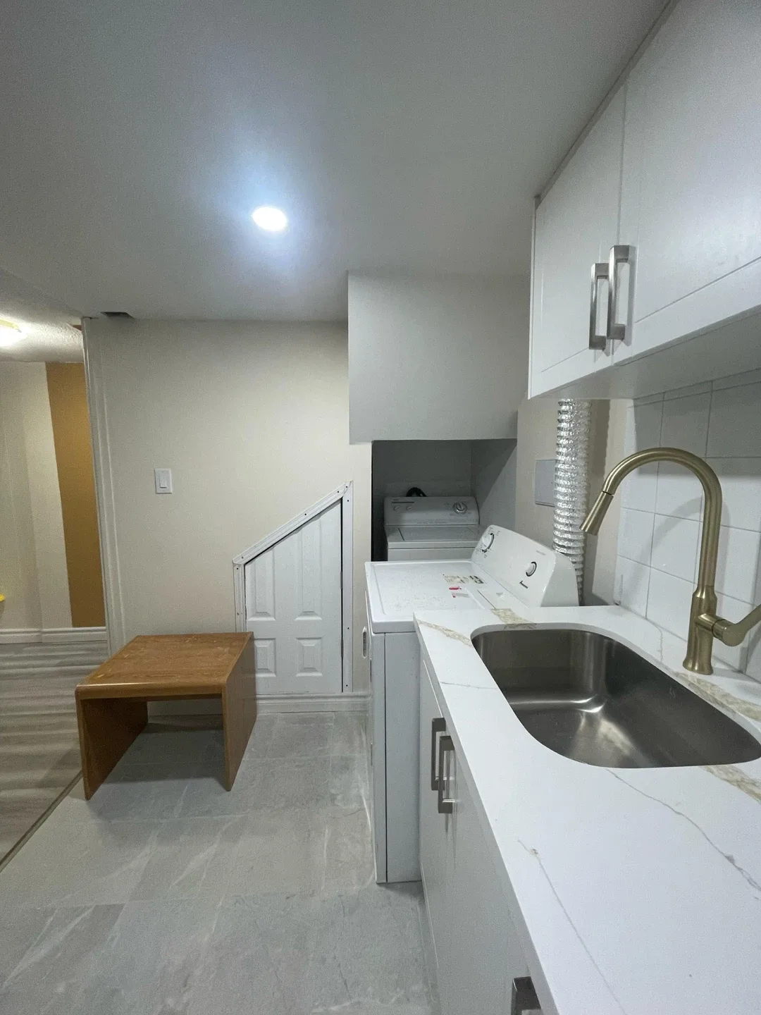 Basement Rent image indicator(10)