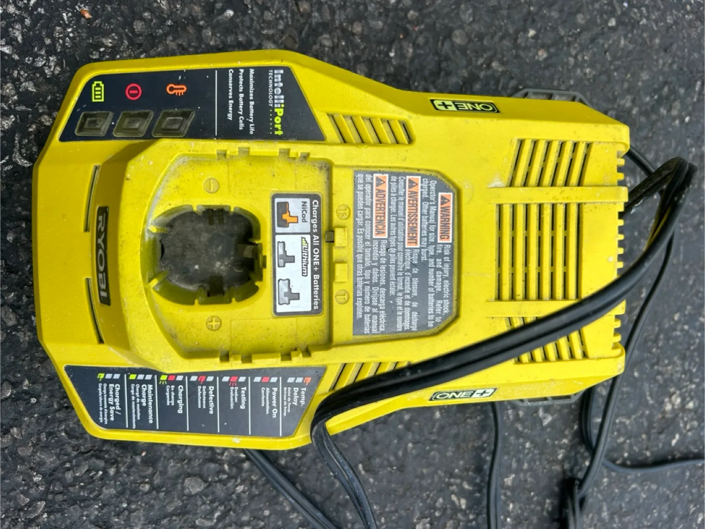 Ryobi P117 Battery Charger thumbnail