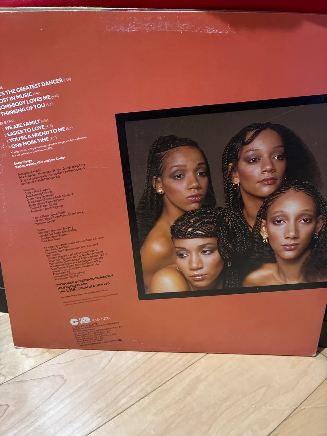 Sister Sledge - We Are Family Autographed Vinyl Record image indicator(2)