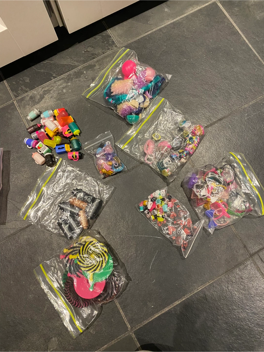LOL Surprise Car, Accessories & Doll Lot