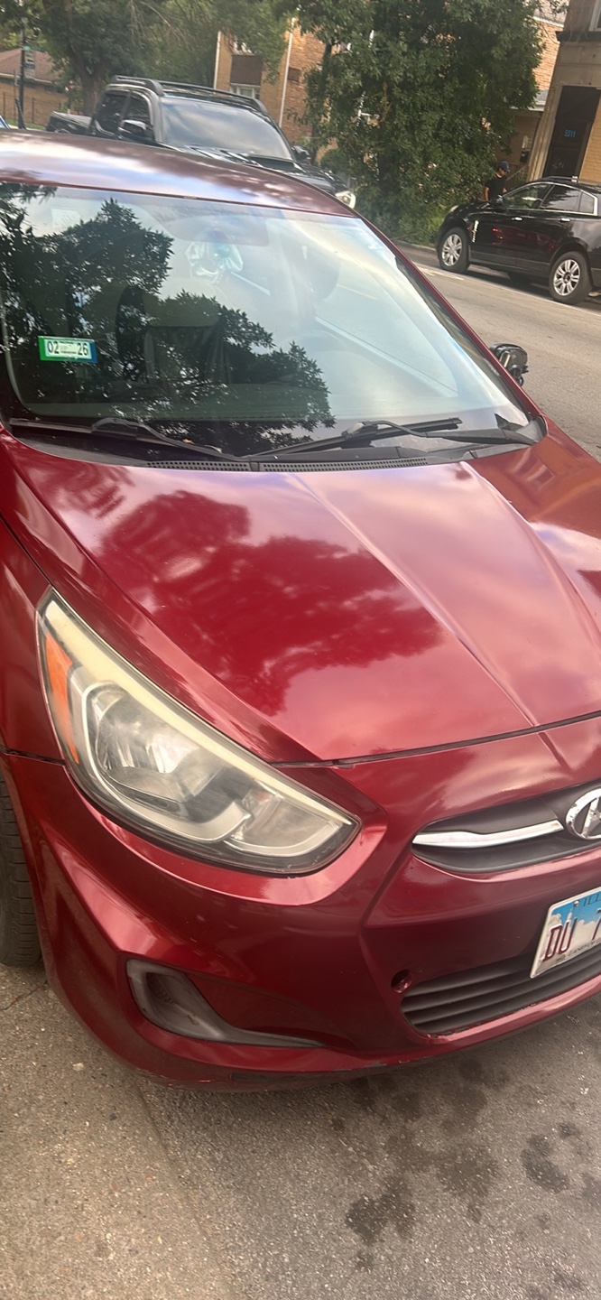 Hyundai Accent - Burgundy - photo 5