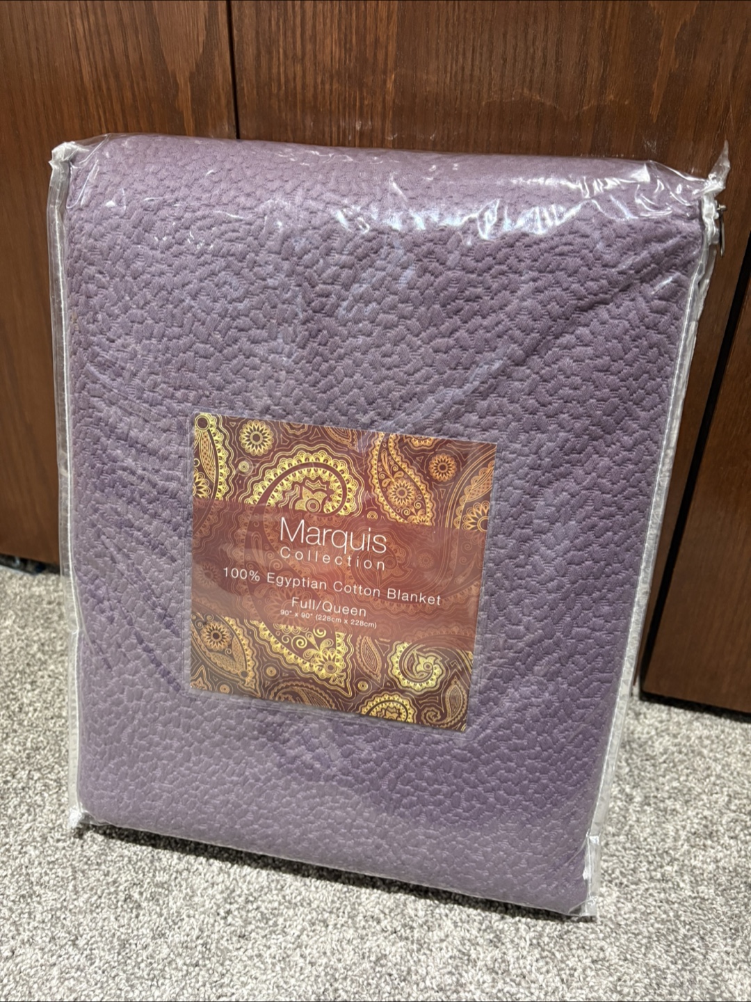 Marquis Collection Full/Queen Blanket - New