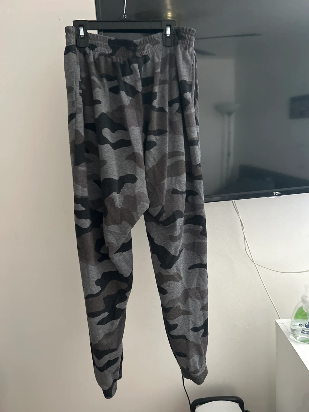 PINK Victoria Secret Camo Joggers - photo 3