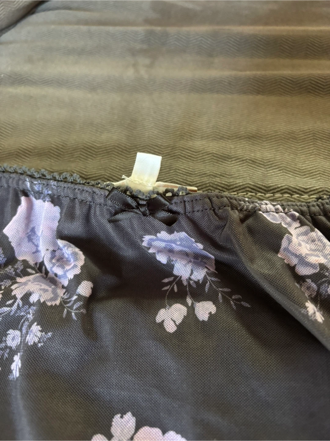 Wild Skye Floral Skirt - Size L - photo 2